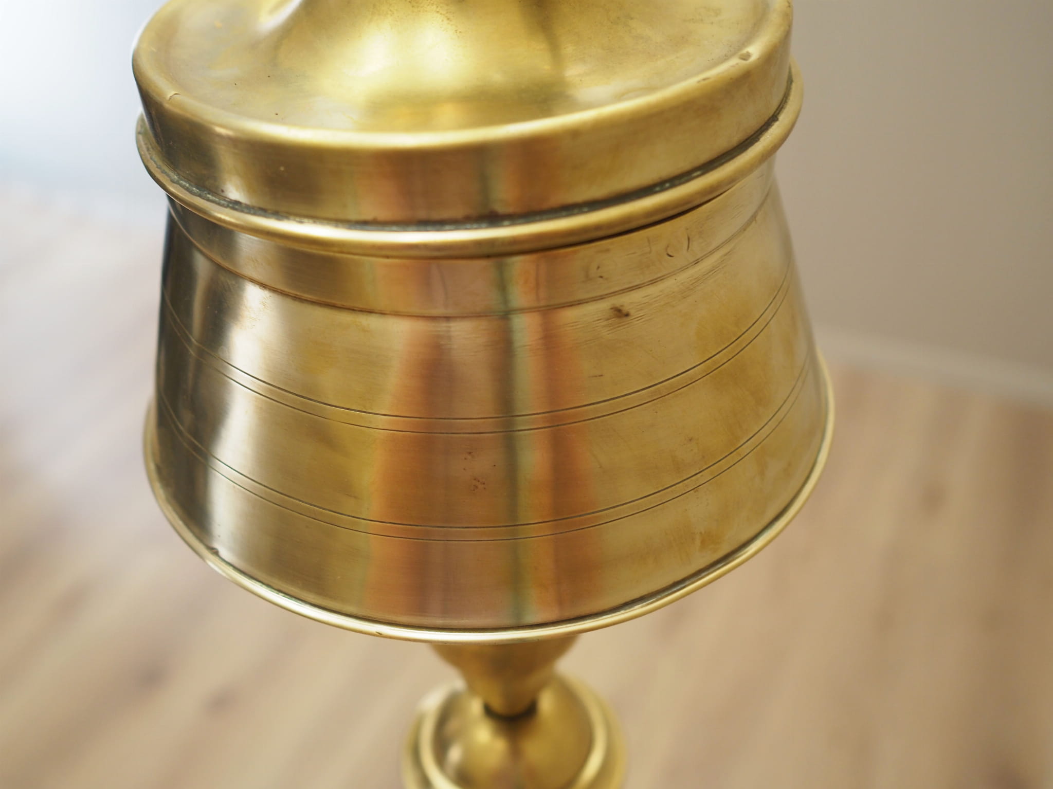 Vintage Stehleuchte Glas Metall Gold 1920er Jahre