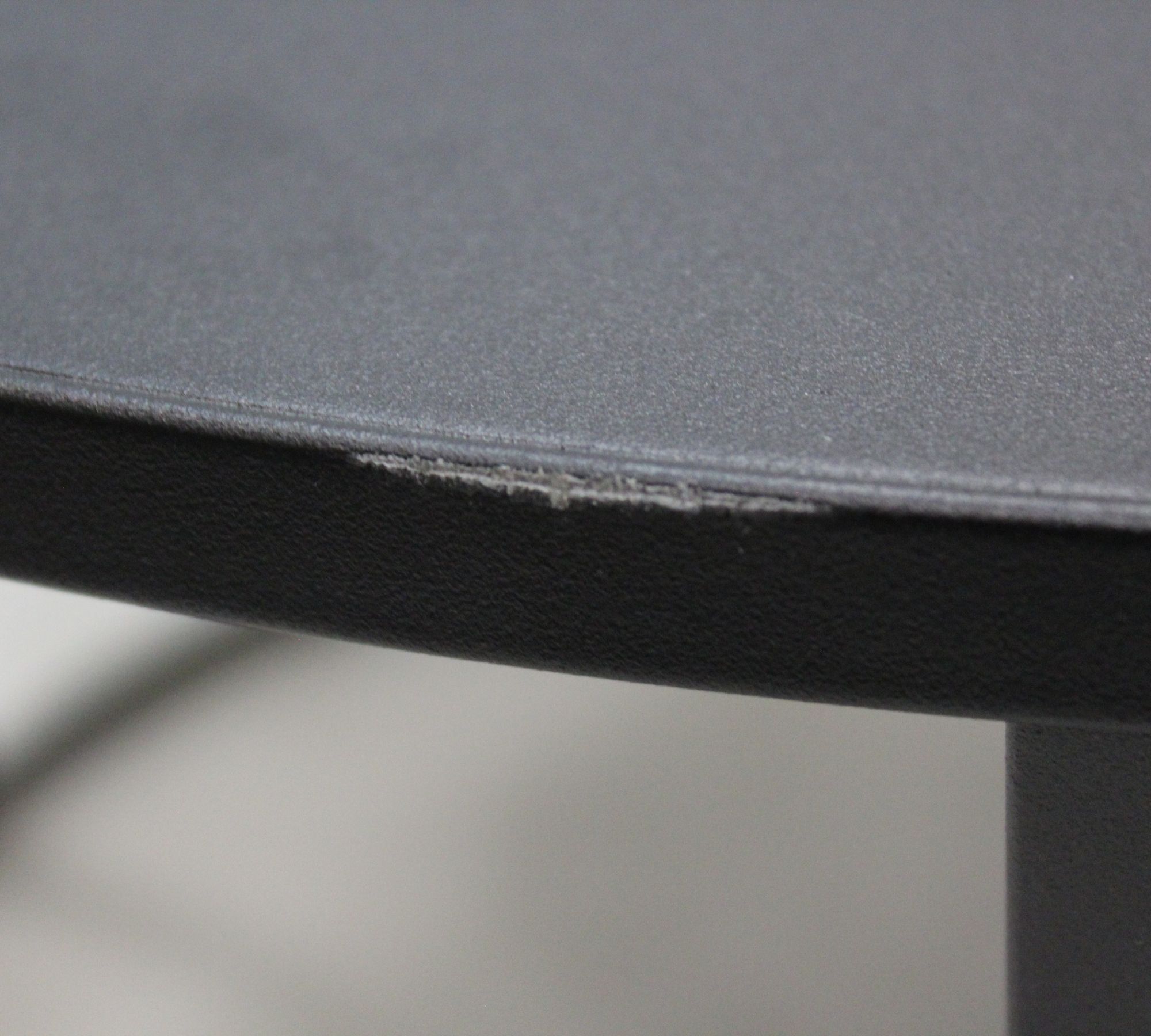 Hollo Couchtisch Metall Schwarz