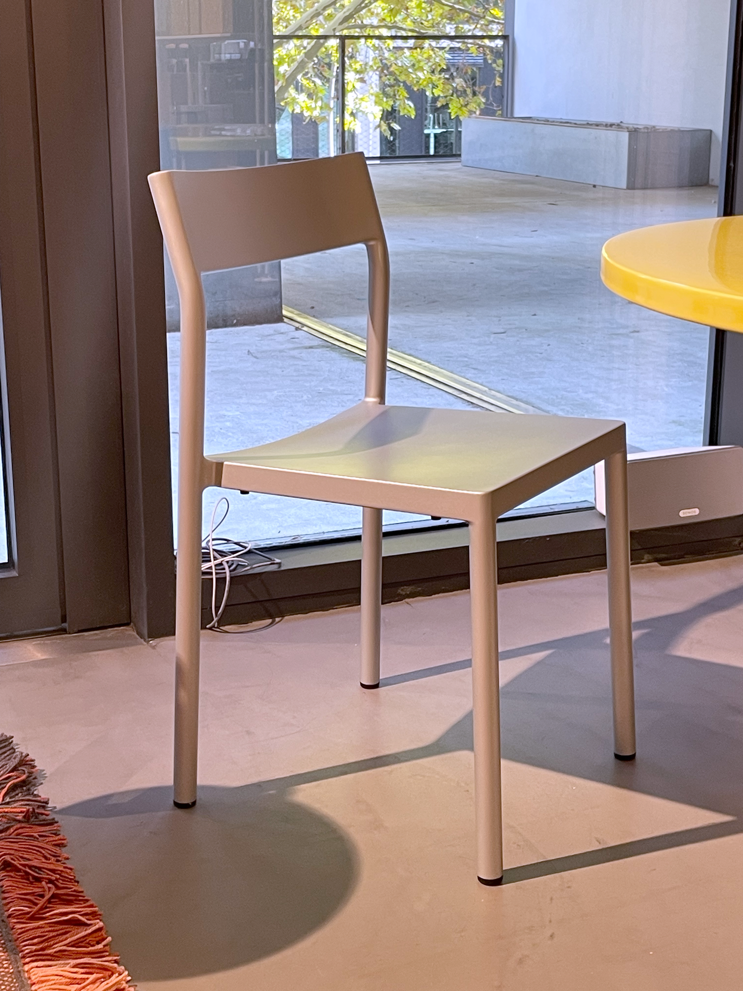 2x Type Chair 2 Outdoorstühle Aluminium Silbergrau