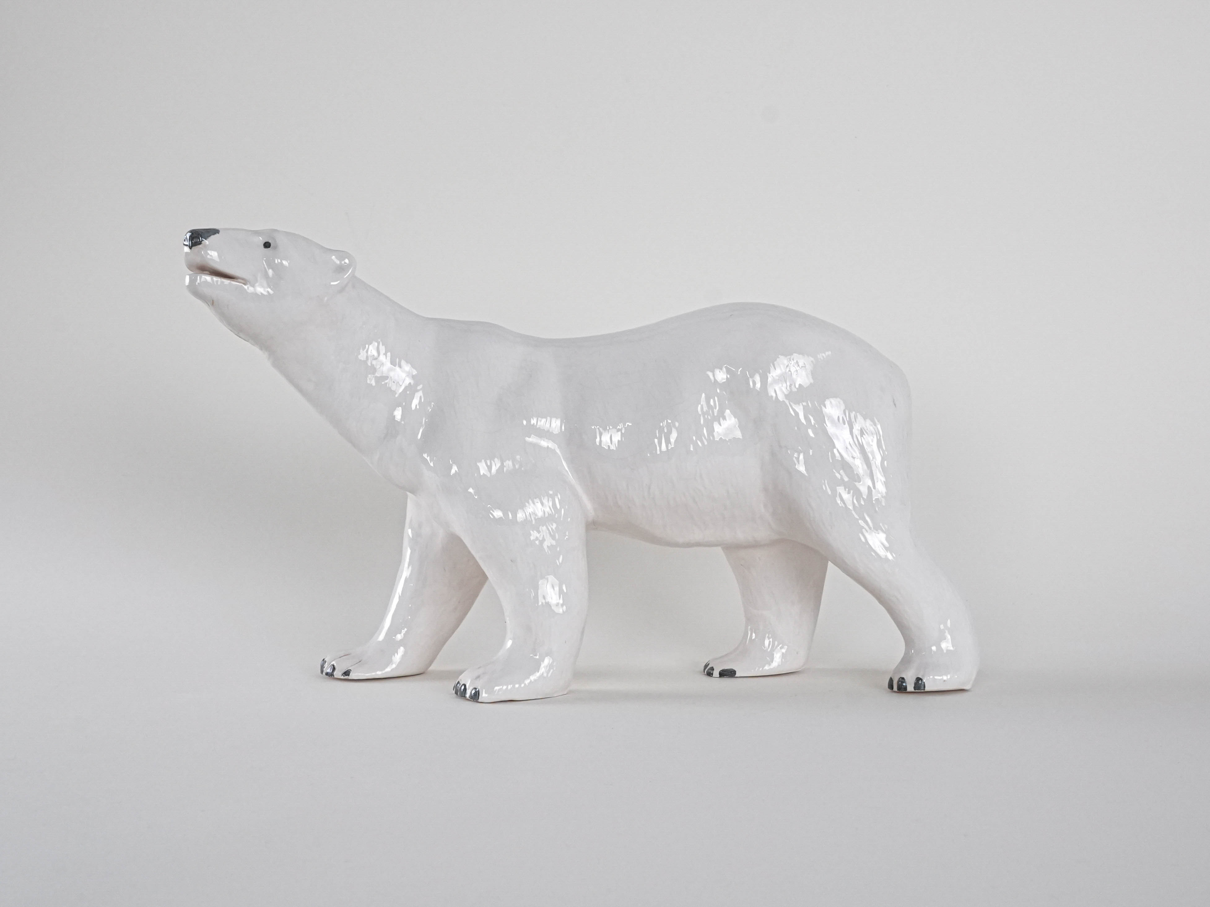 Eisbär Skulptur Keramik