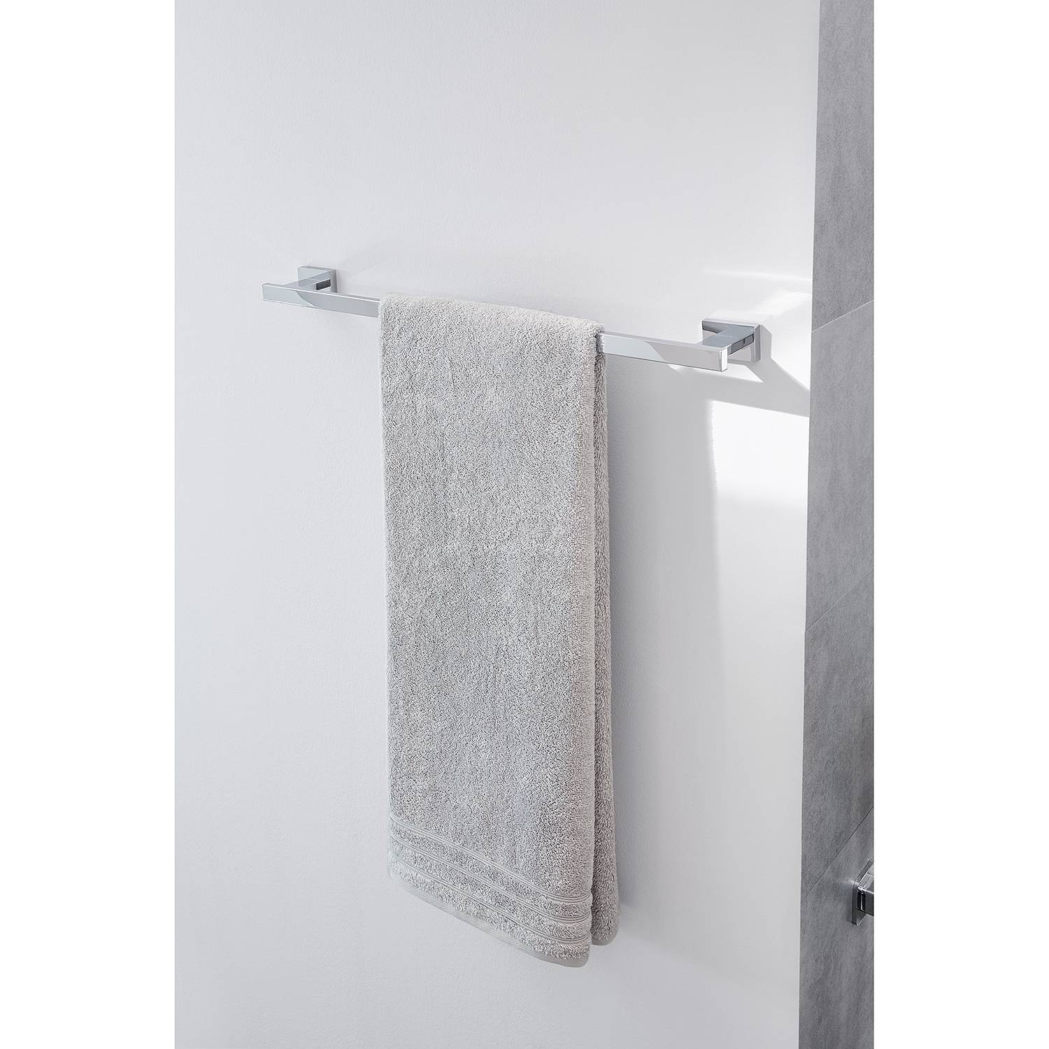 Meo Handtuchstange Messing Edelstahl Silber