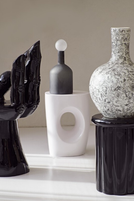 Roman Hocker Schwarz