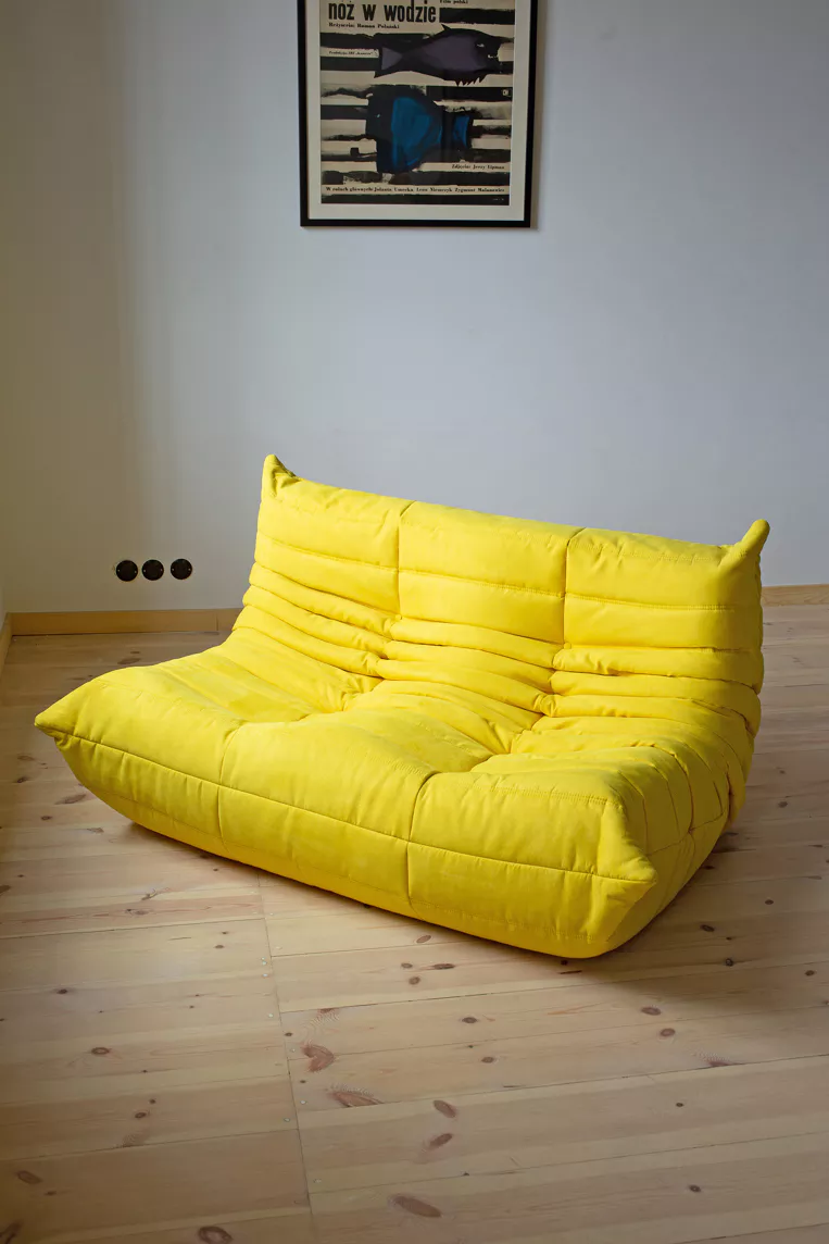 Togo Sofa 2-Sitzer Textil Zitronengelb