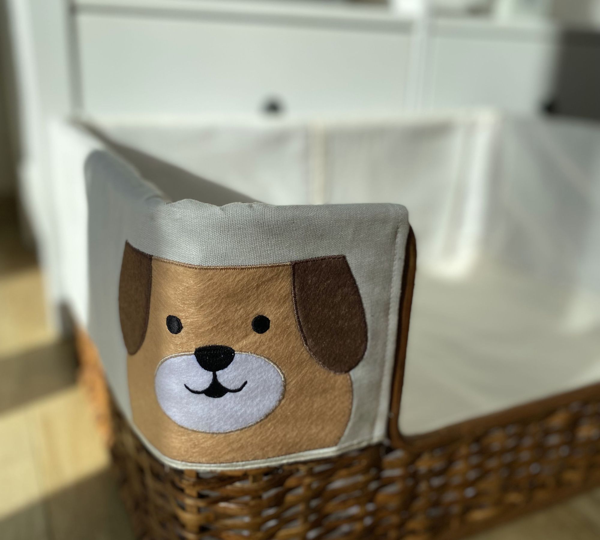 Hundebett Mittel Rattan Braun