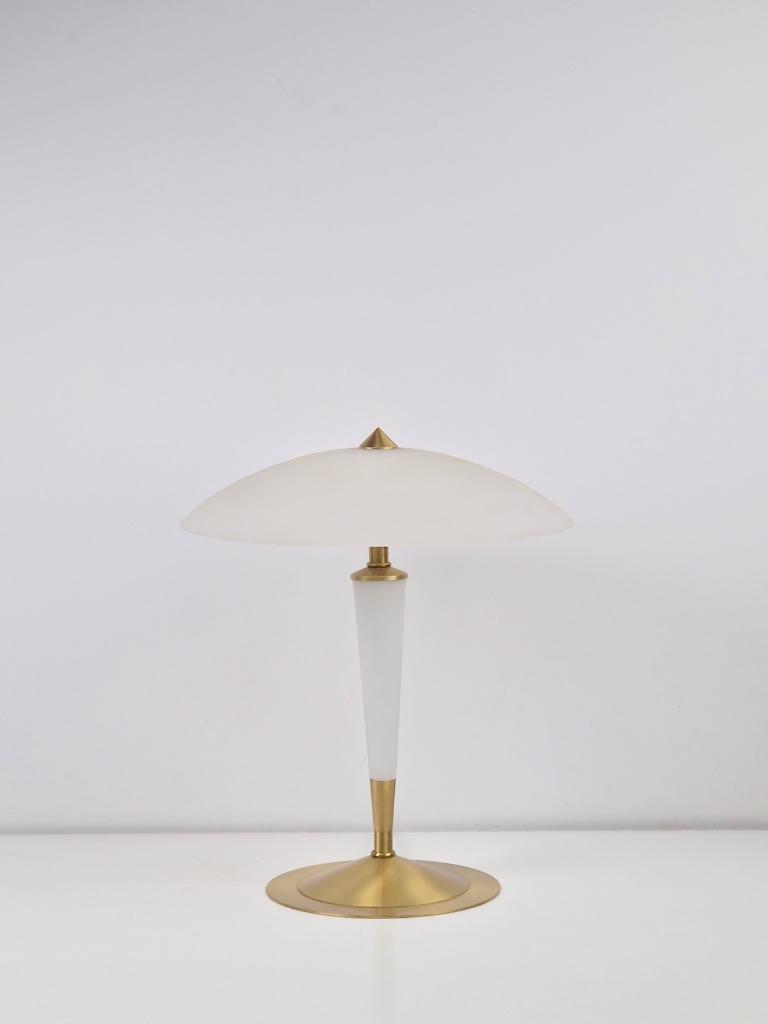 Vintage Tischlampe Milchglas Messing Weiß