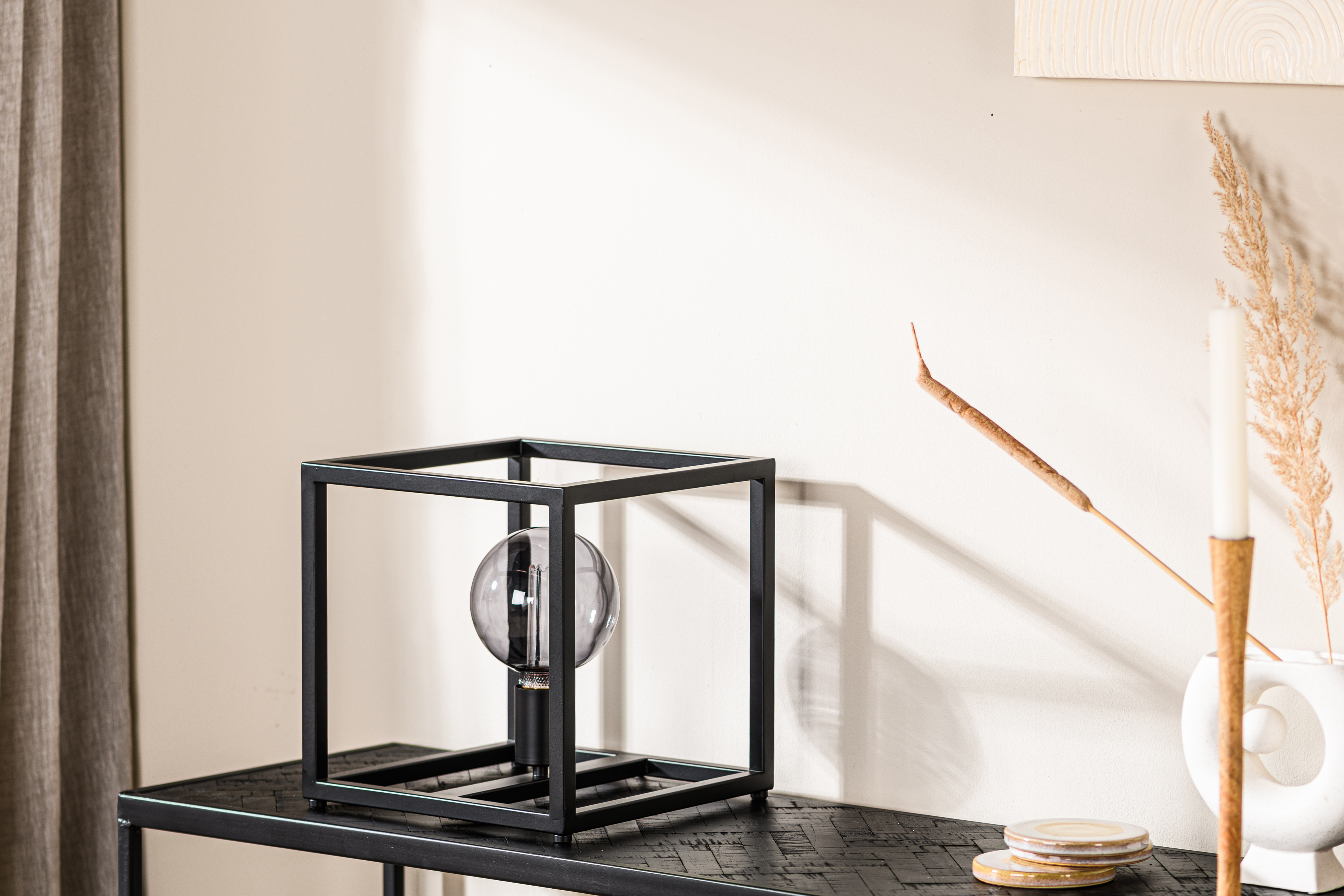 Table lamp steel black