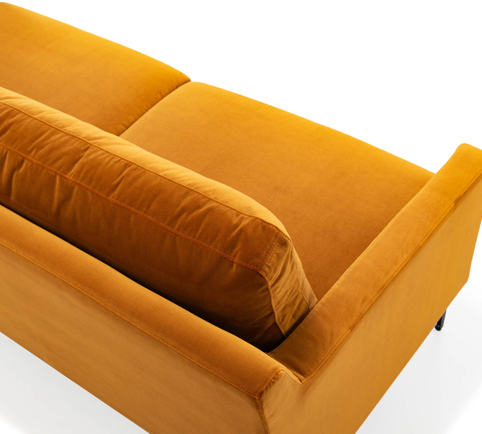 Astha Sofa 2-Sitzer Velour Matt Amber