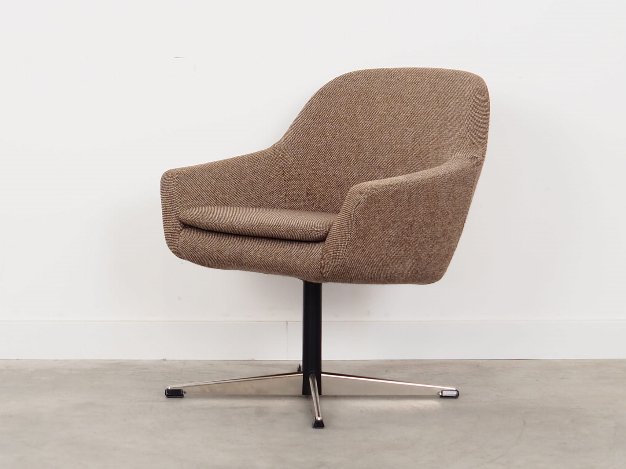 Vintage chair metal textile brown 1970s
