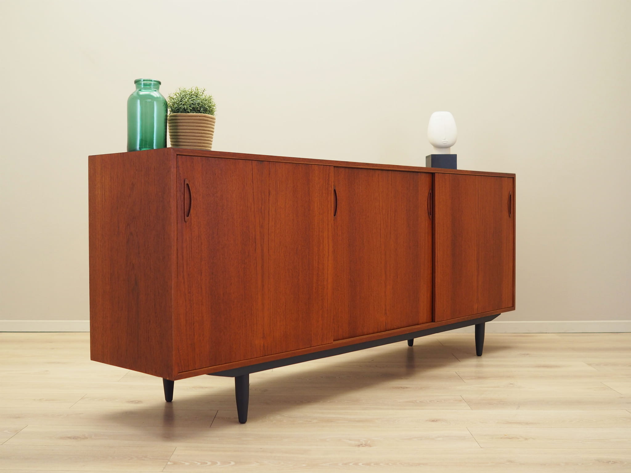 Vintage Sideboard Teakholz Braun 1970er Jahre