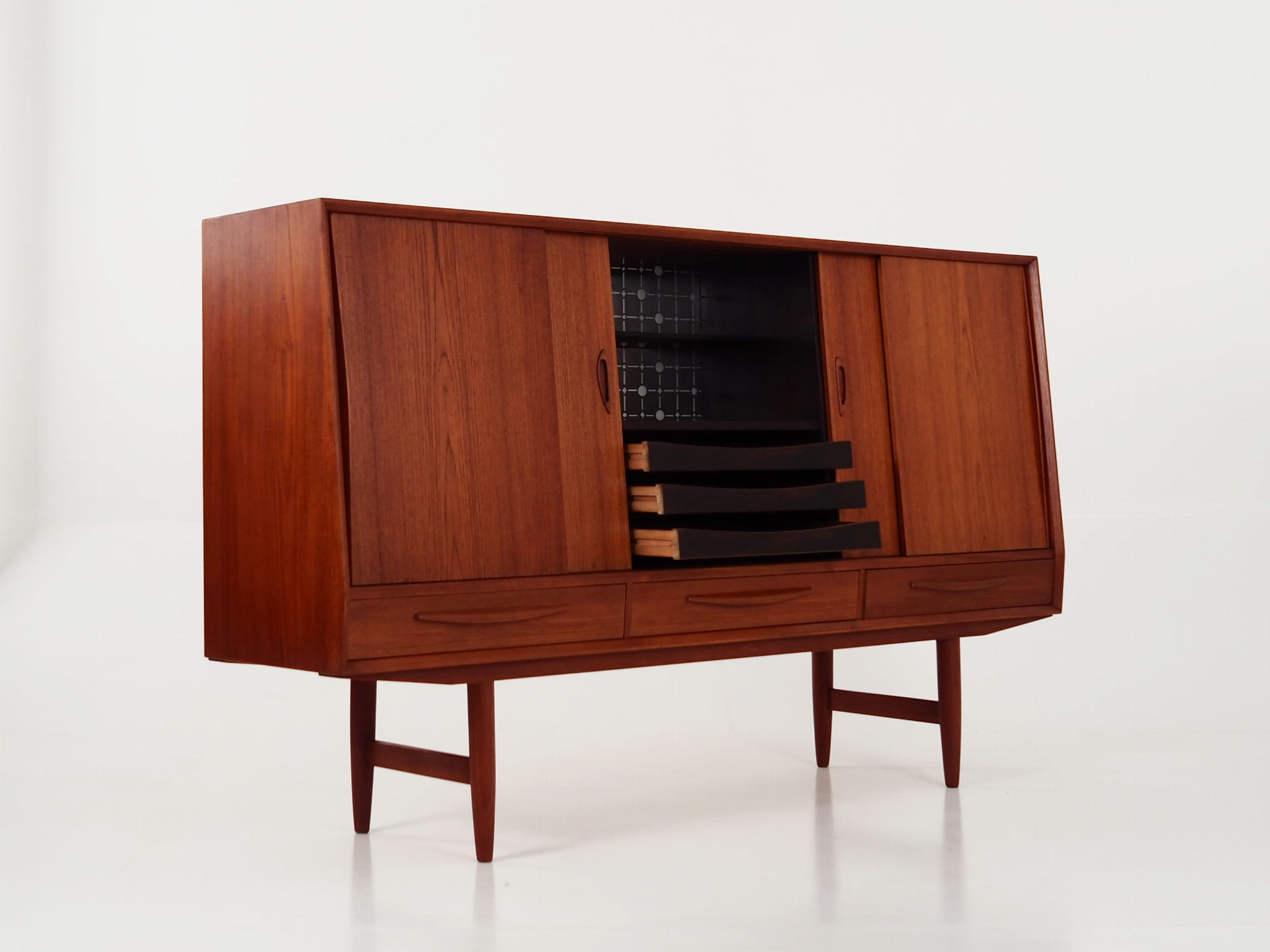 Highboard Teakholz Braun 1970er Jahre