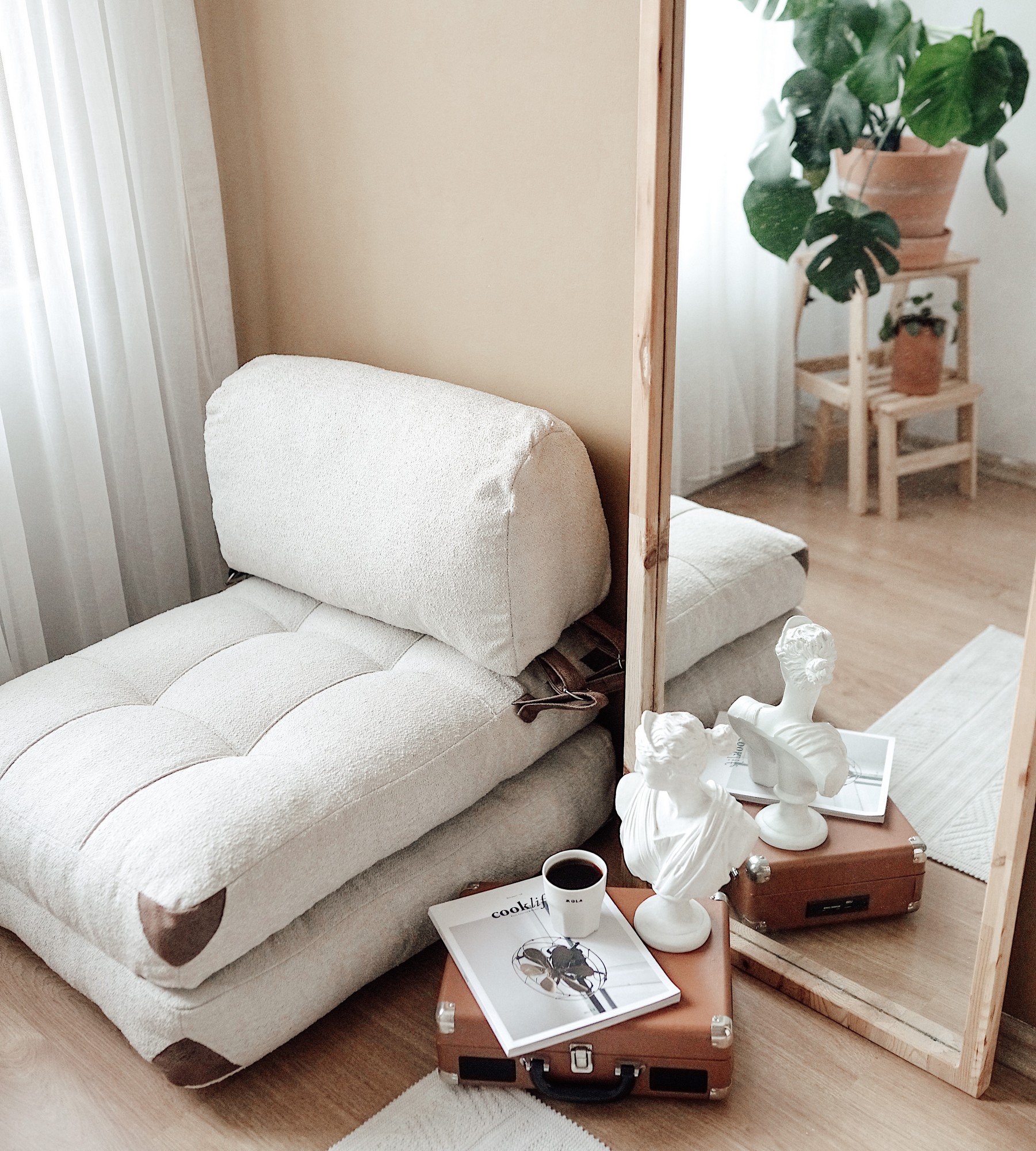 Fold Teddy Sleeper Sofa 1-seater Cream