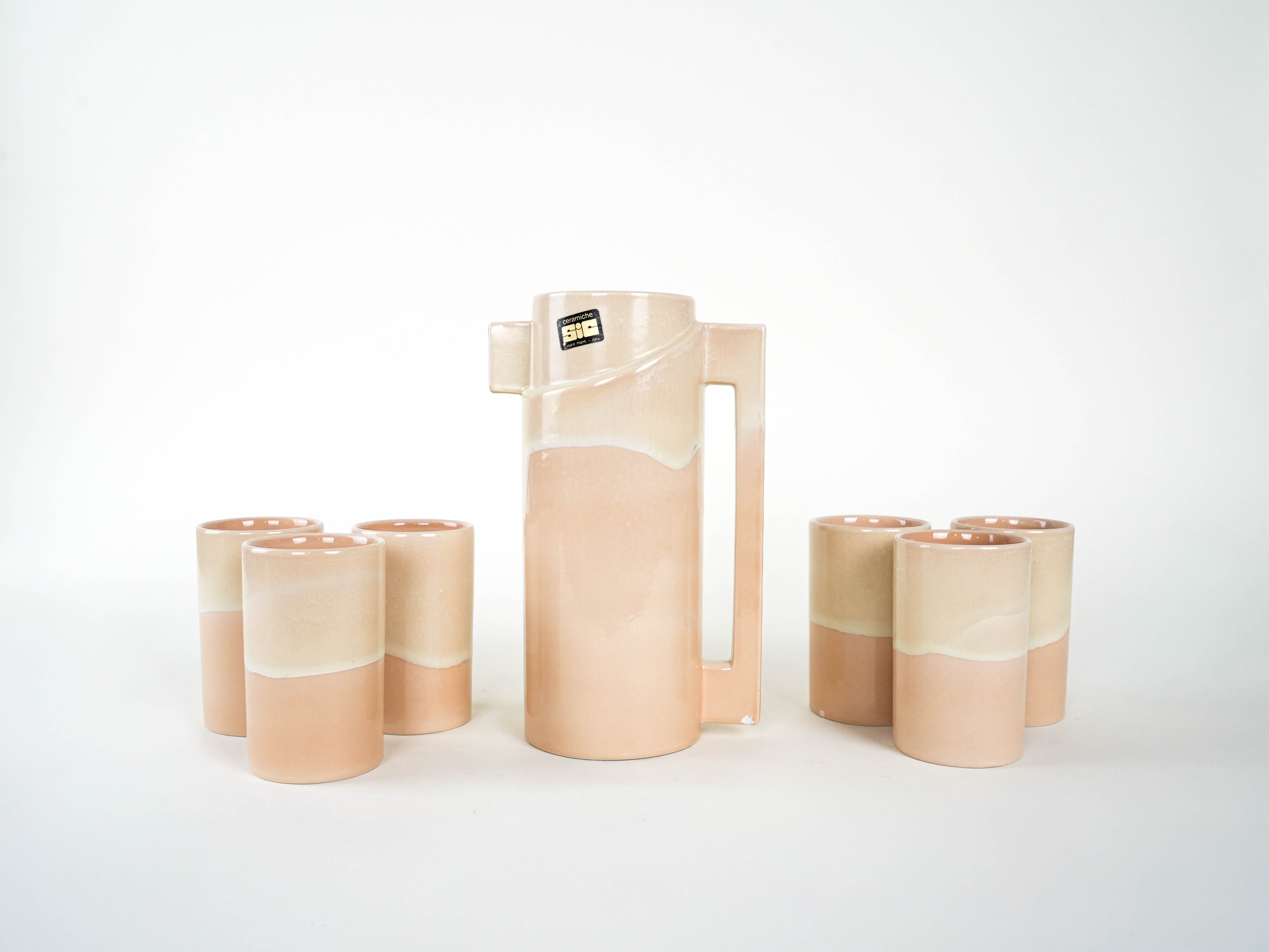 Brocca in ceramica e set di tazze beige anni '60
