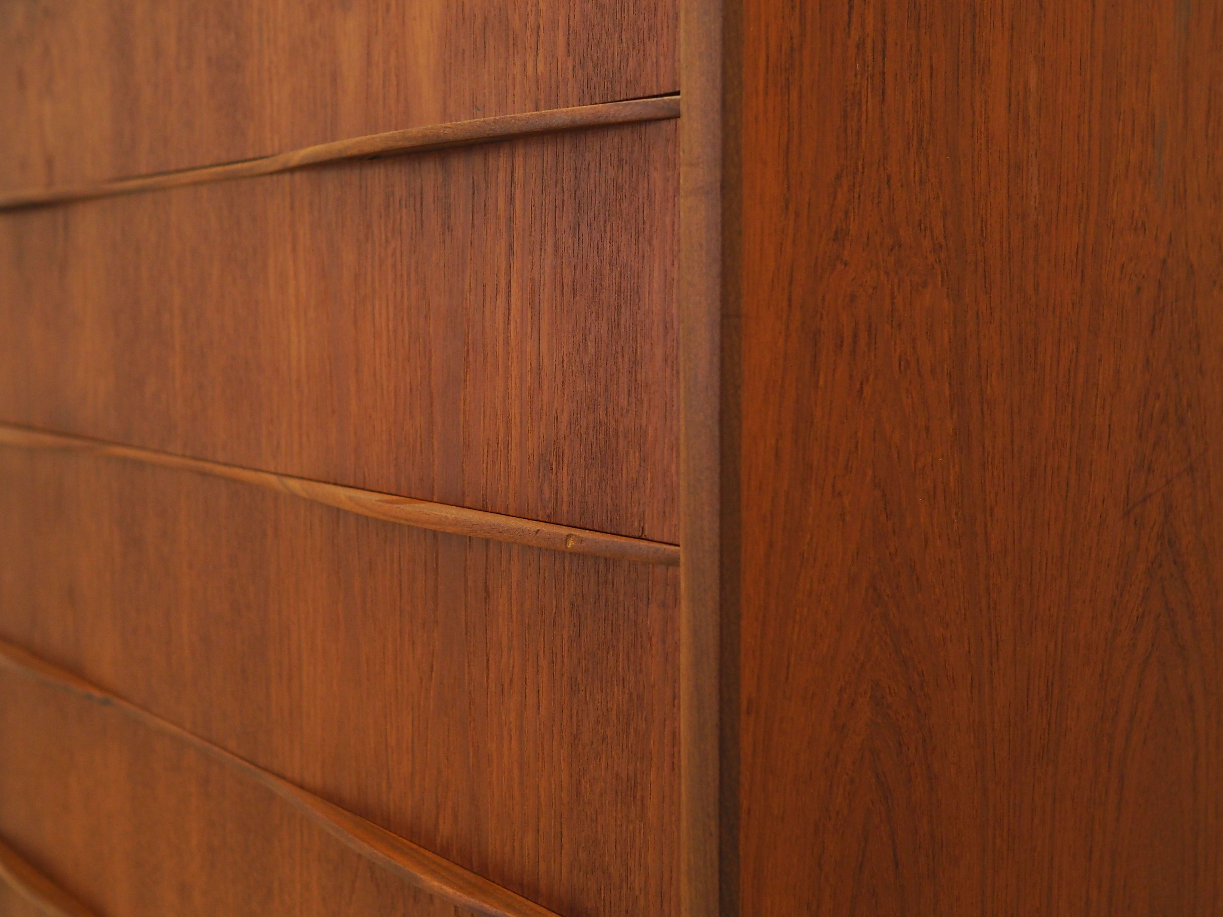 Chest of drawers Teak wood 1970s