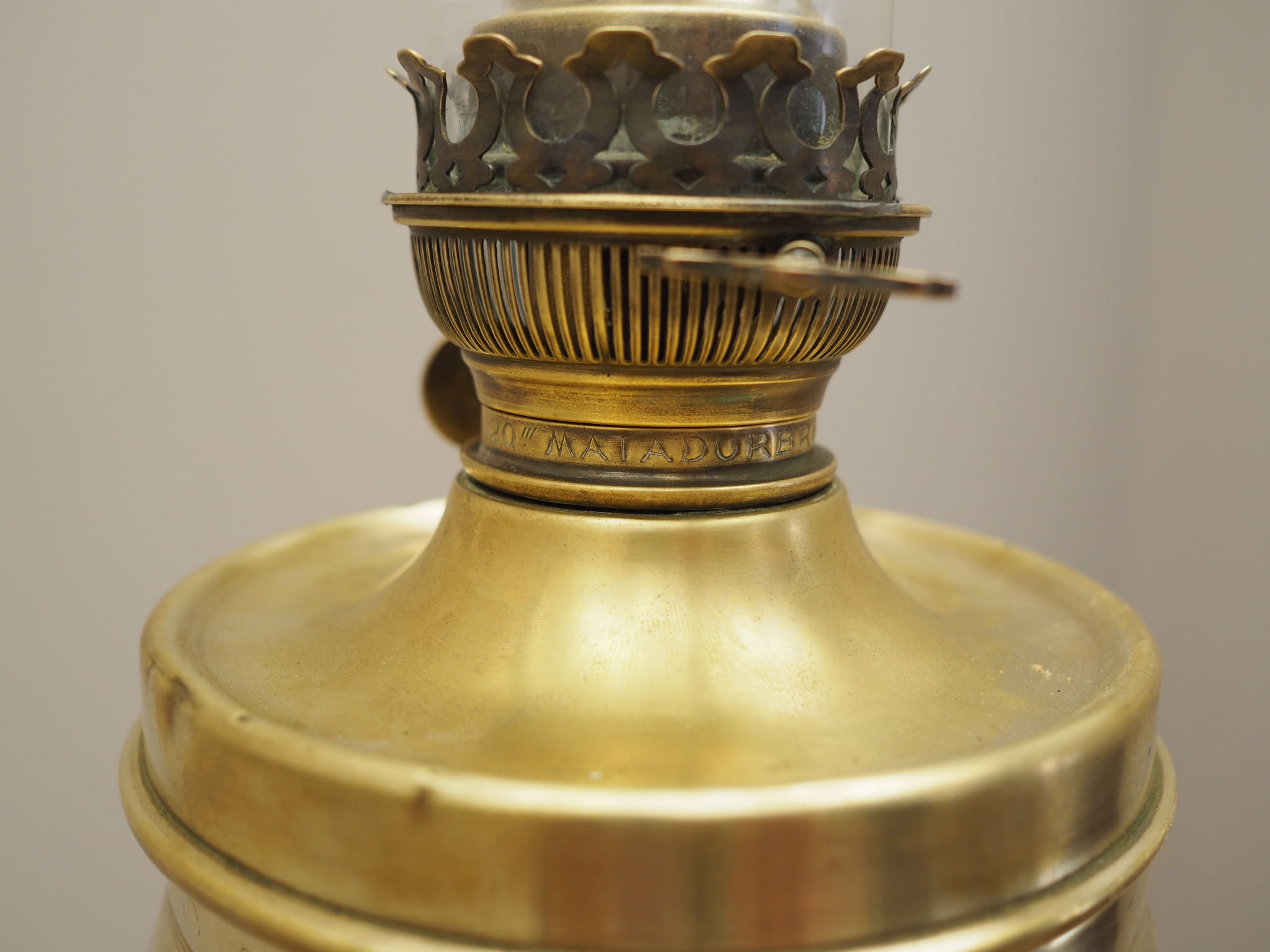 Vintage Stehleuchte Glas Metall Gold 1920er Jahre