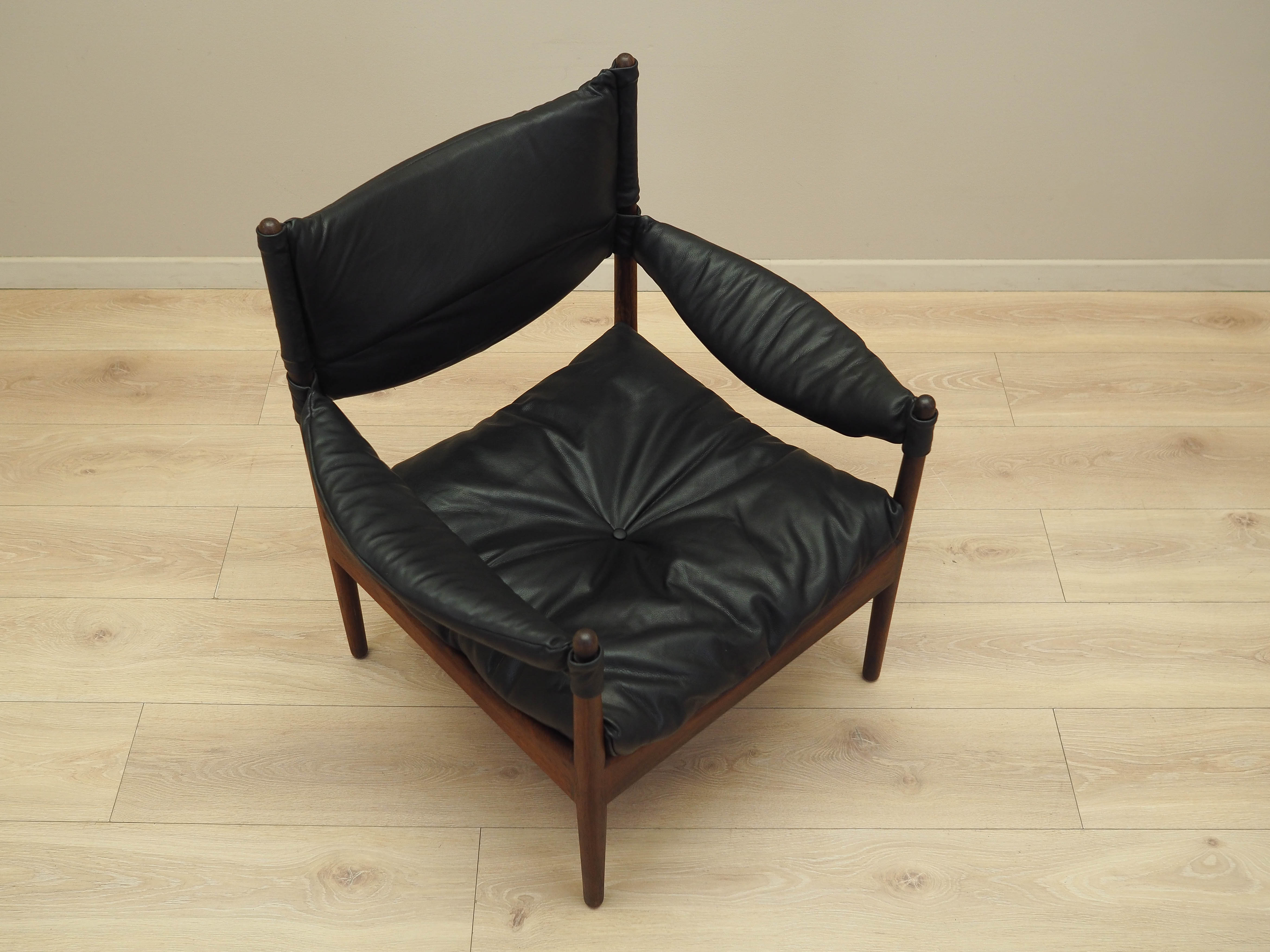 Modus Armchair Wood Leather Black 1960s