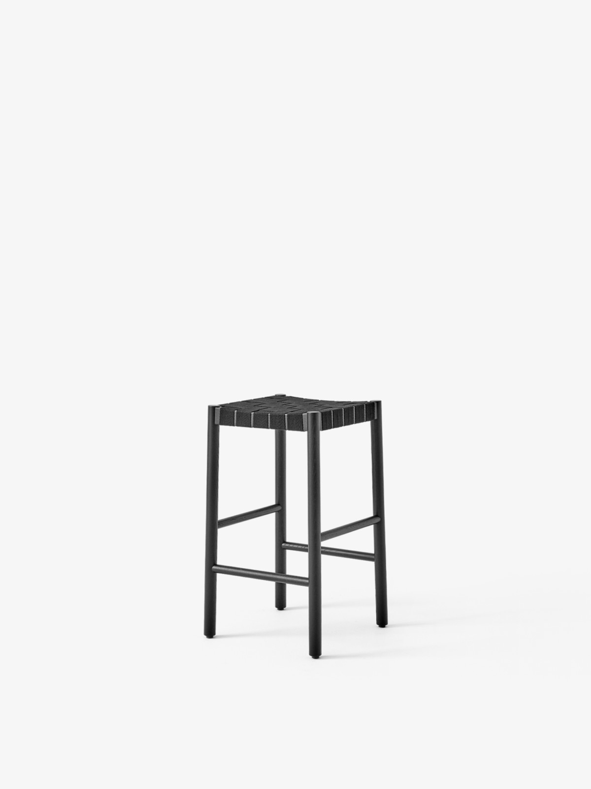 Betty TK8 Bar Stool Black