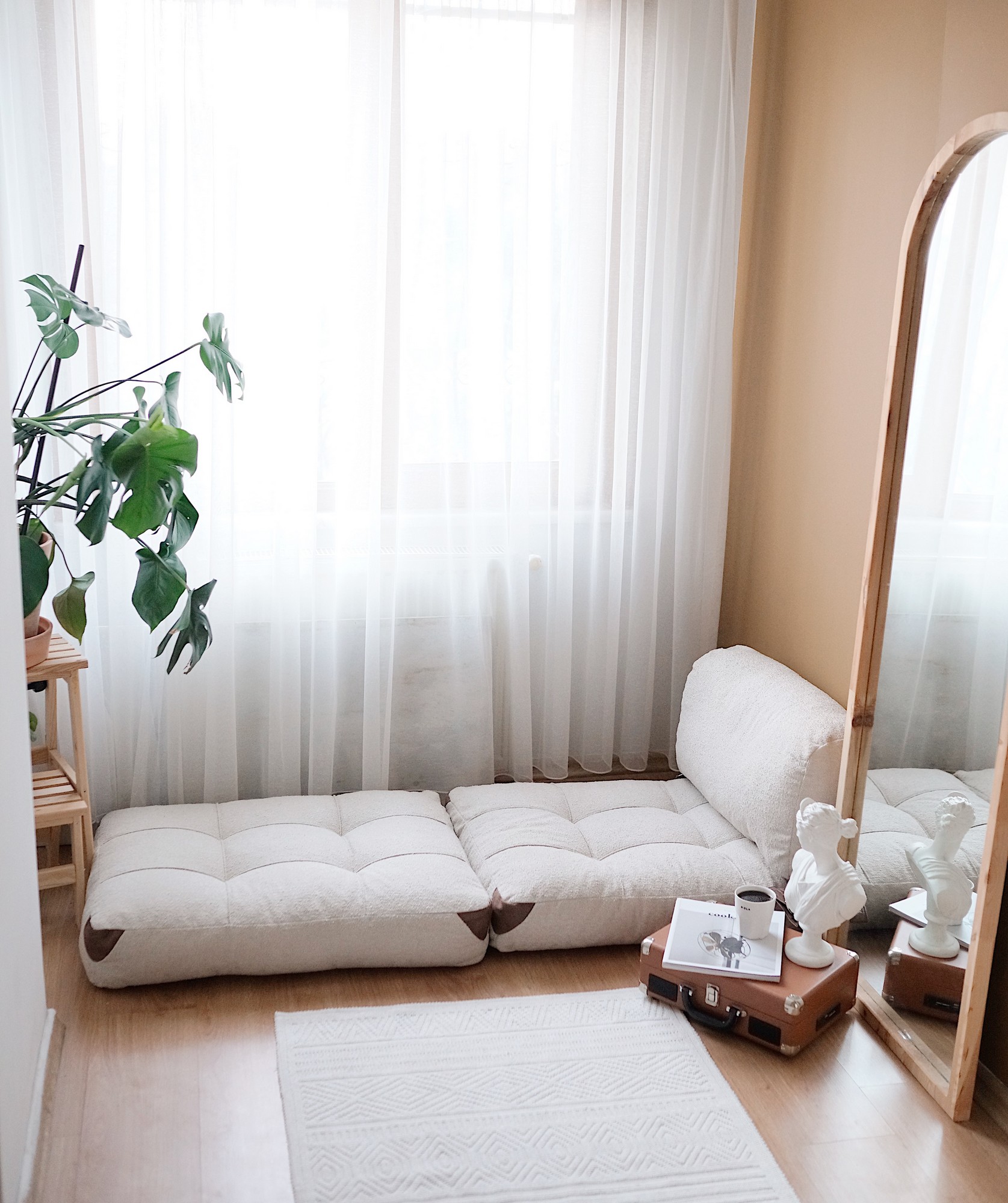 Fold Teddy Sleeper Sofa 1-seater Cream