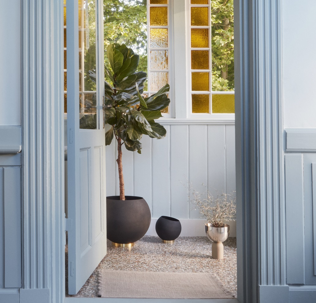 Globe Blumentopf Schwarz