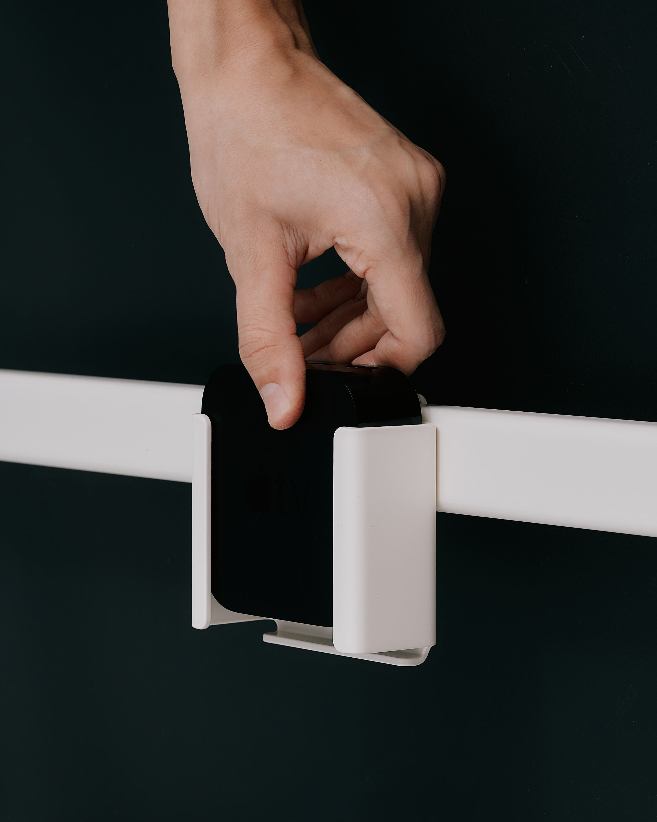 Apple TV Mount Weiß