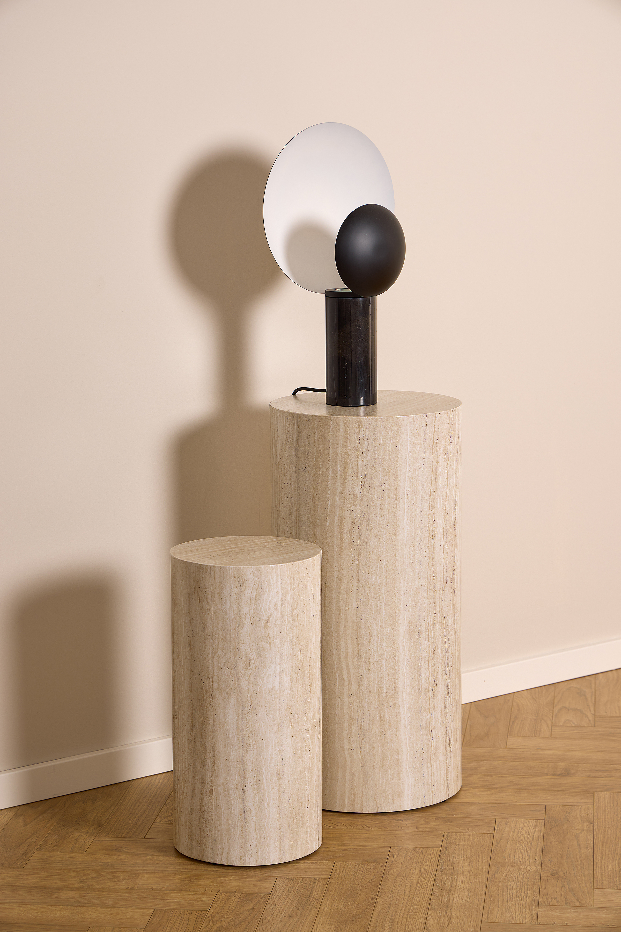 2x Beistelltisch Sukatari Holz Travertin Dekor 