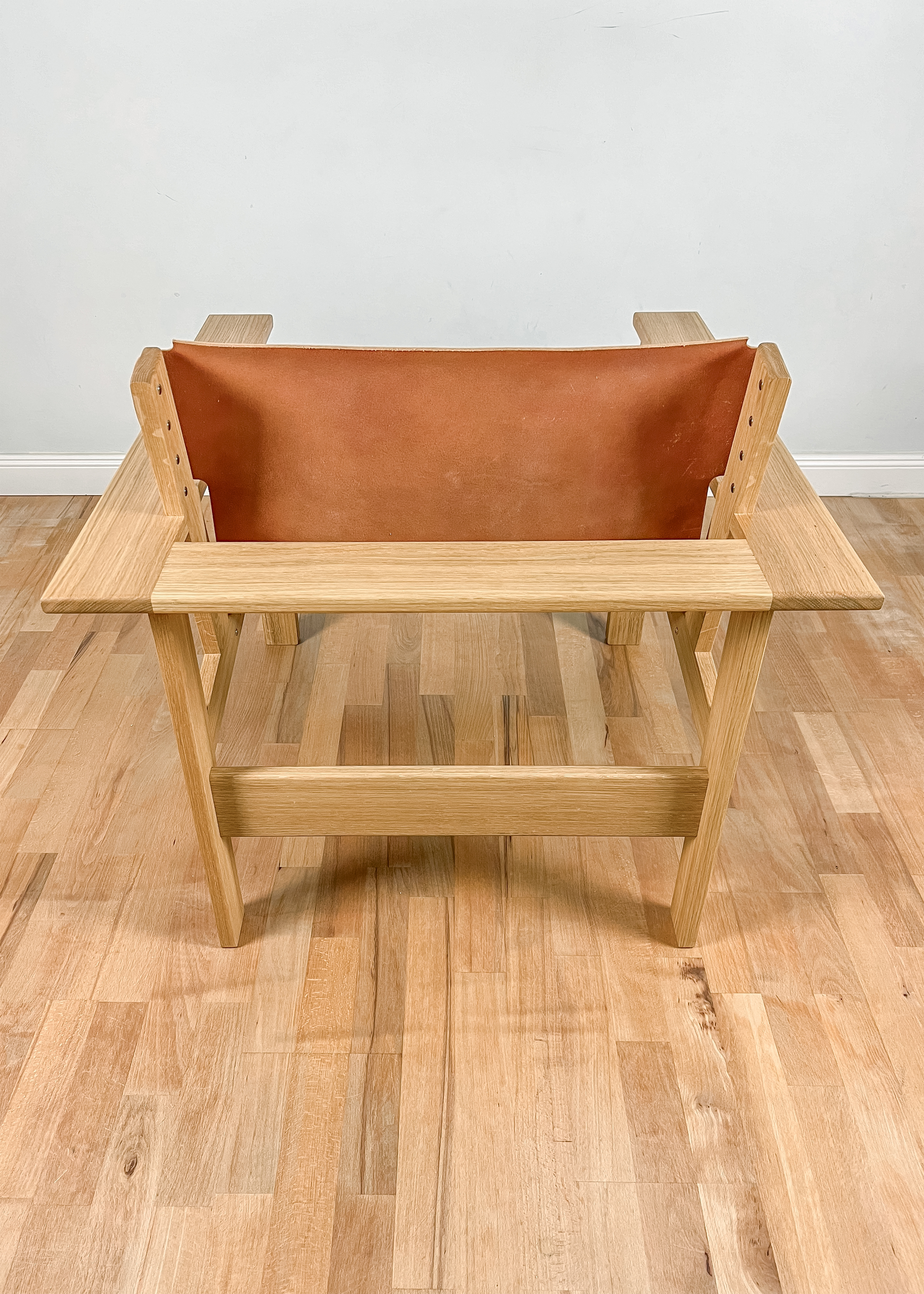 B_002 Lounge Sessel Holz Leder Braun