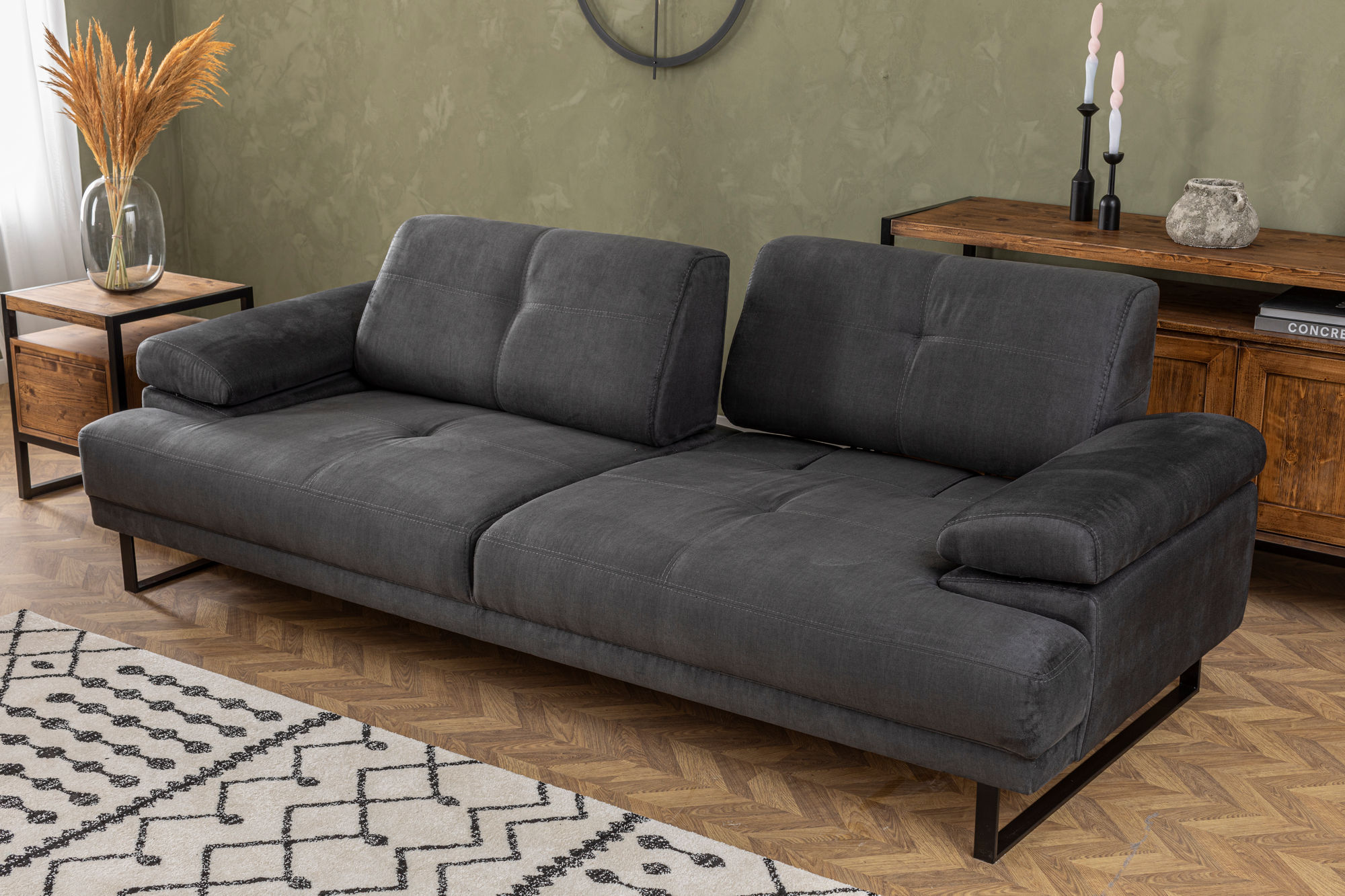 Mustang Sofa Anthracite