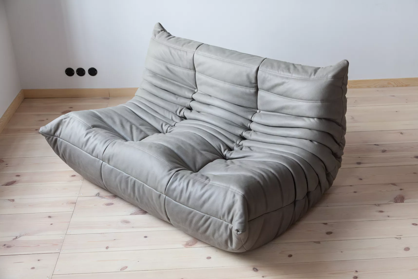 Togo Lounge Set 2-pc. Madras Leather Ash Grey