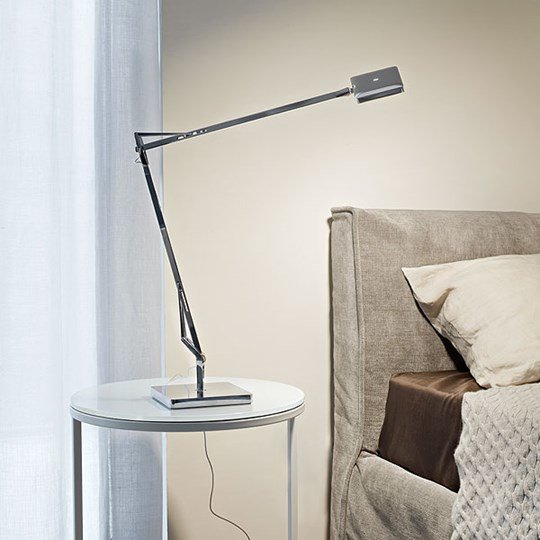 Kelvin Edge Tischleuchte Silber