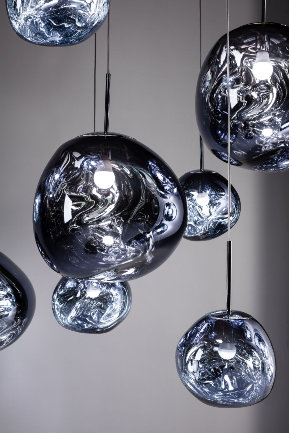 Melt LED Pendelleuchte Grau