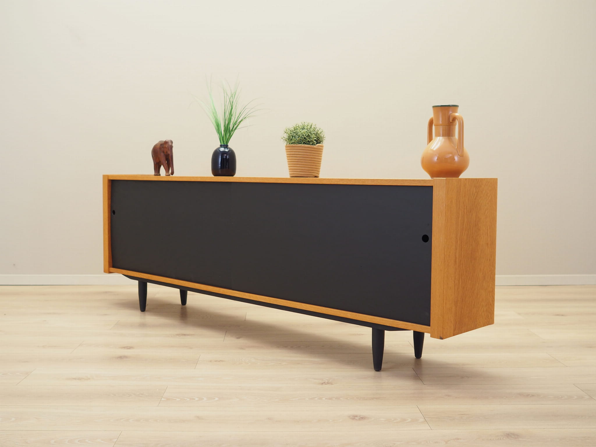 Vintage Sideboard Eschenholz Braun 1970er Jahre