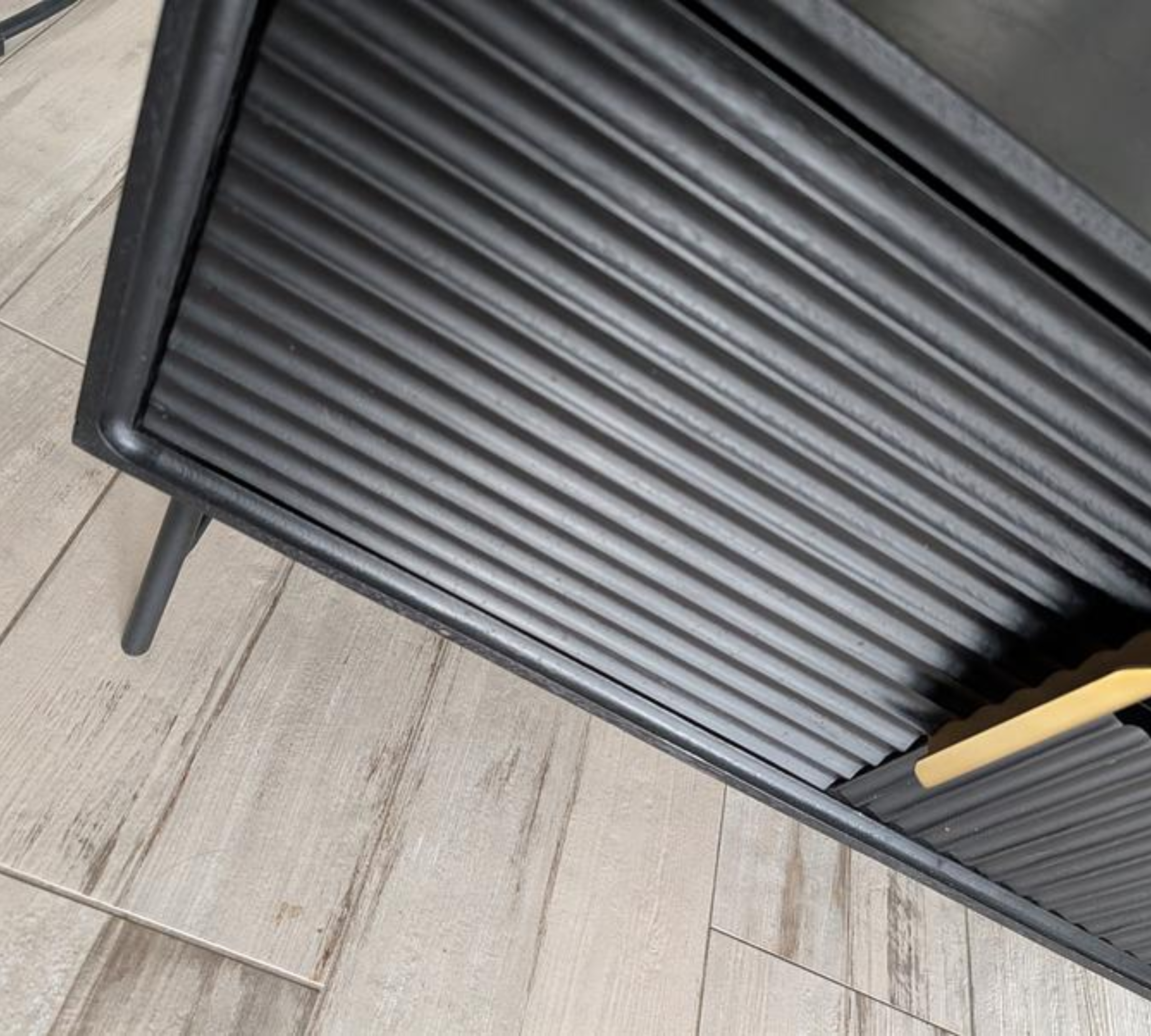 TV Lowboard Schwarz Gold