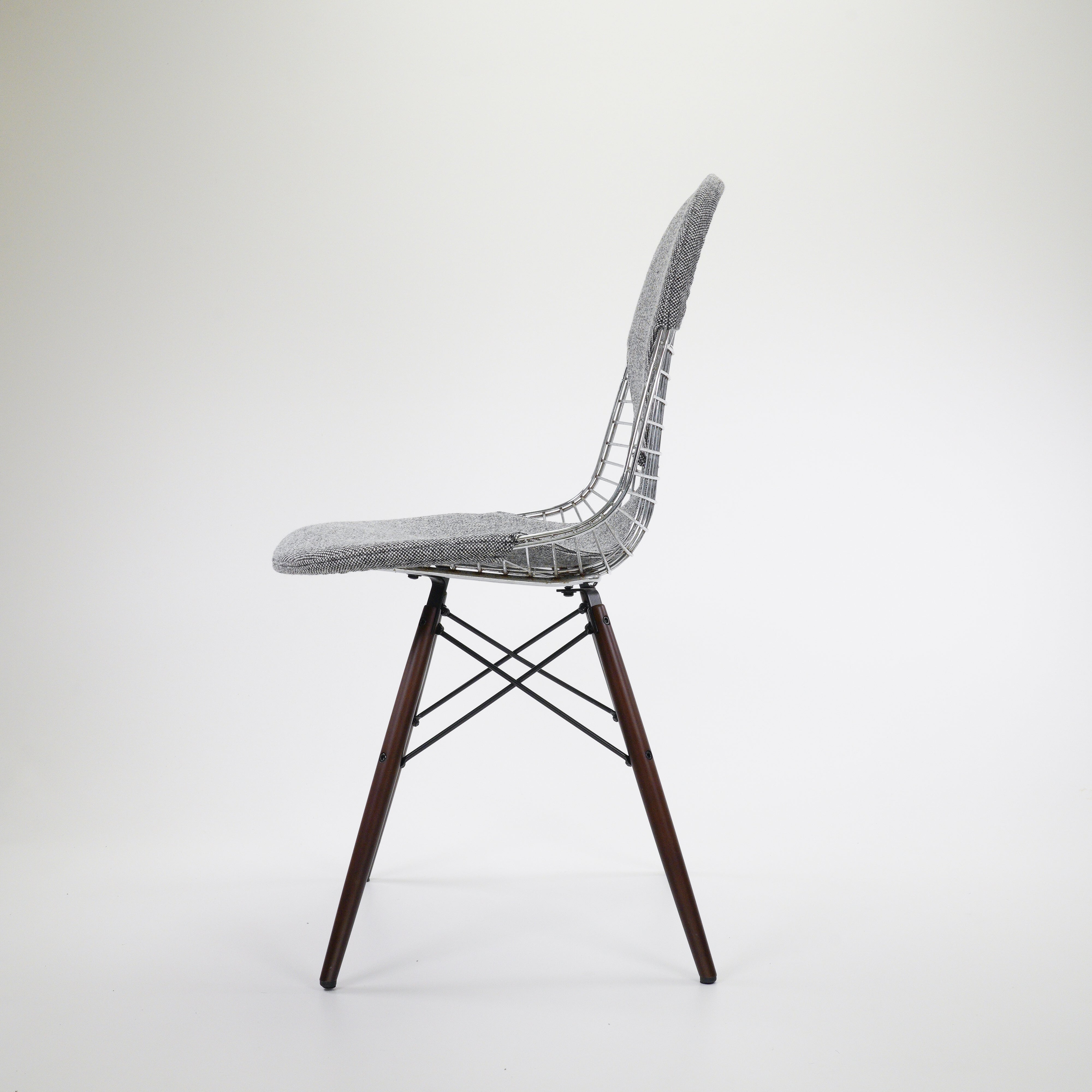 DKR Wire Chair Stahl Textil Grau