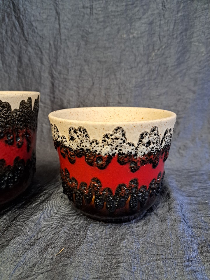 2x Blumentopf Keramik Mehrfarbig