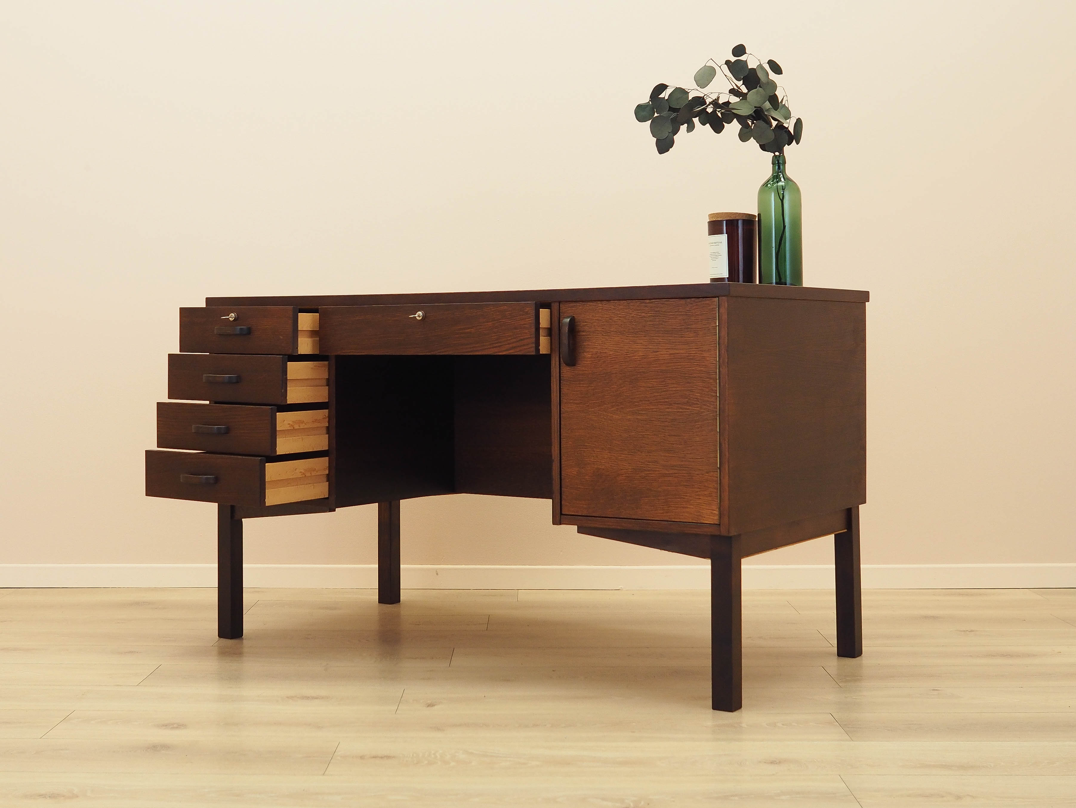 Schreibtisch Eichenholz 1970er Jahre