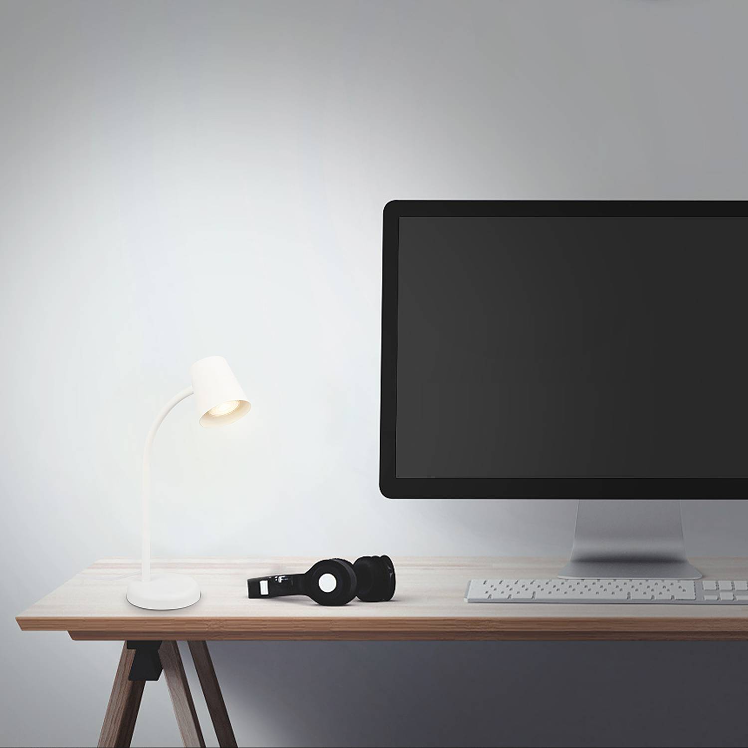 Sallani Table lamp Aluminum White