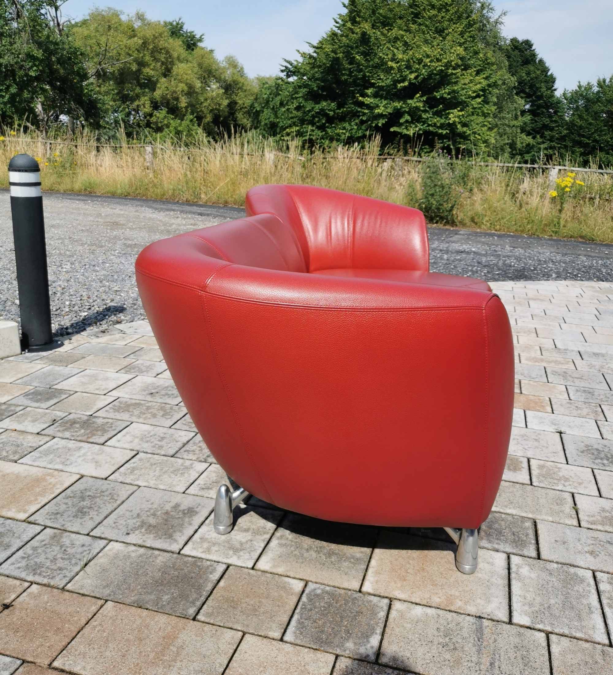 Sofa Pupilla mit Longchair aus pigmentiertem Leder Rot