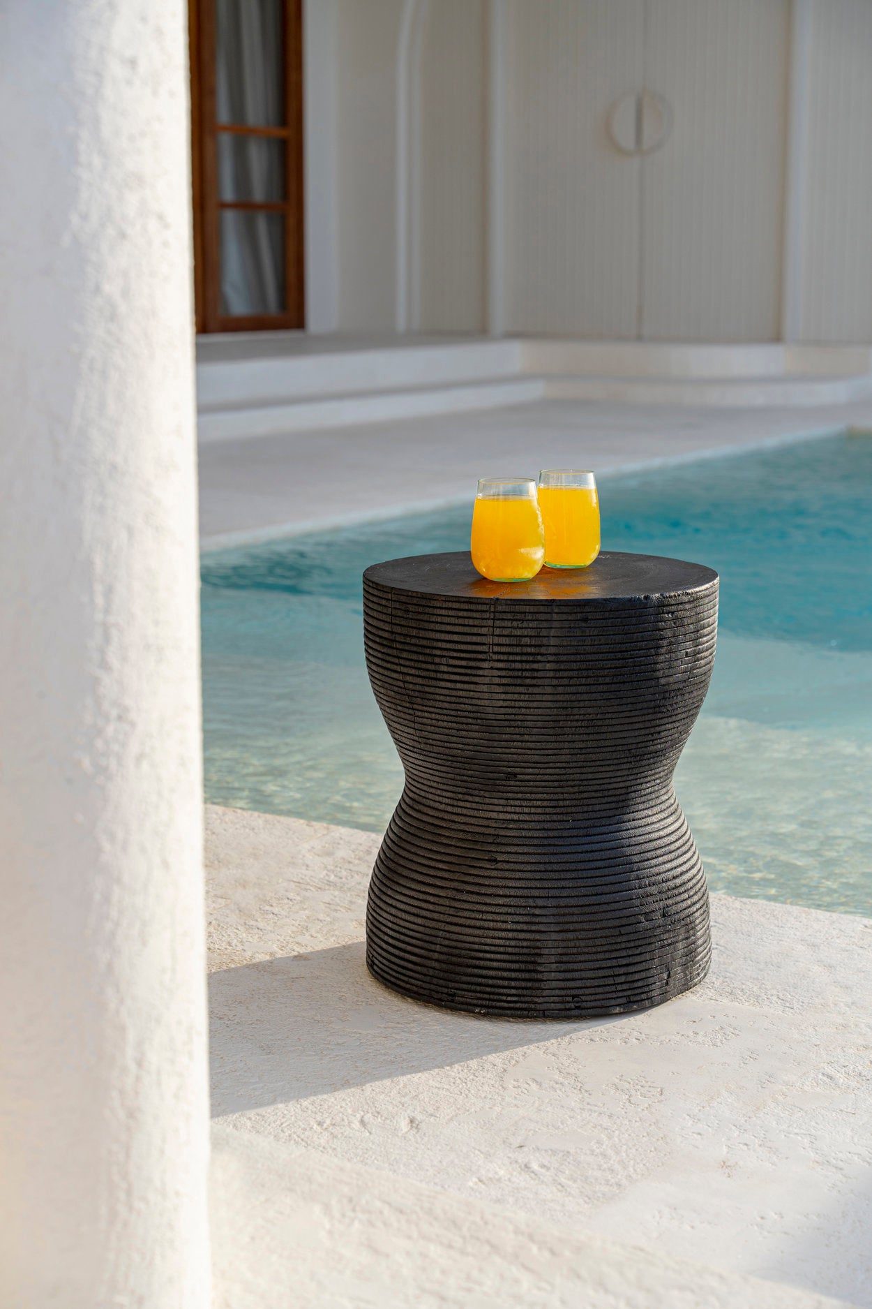 The Kotoran stool Black ø35cm