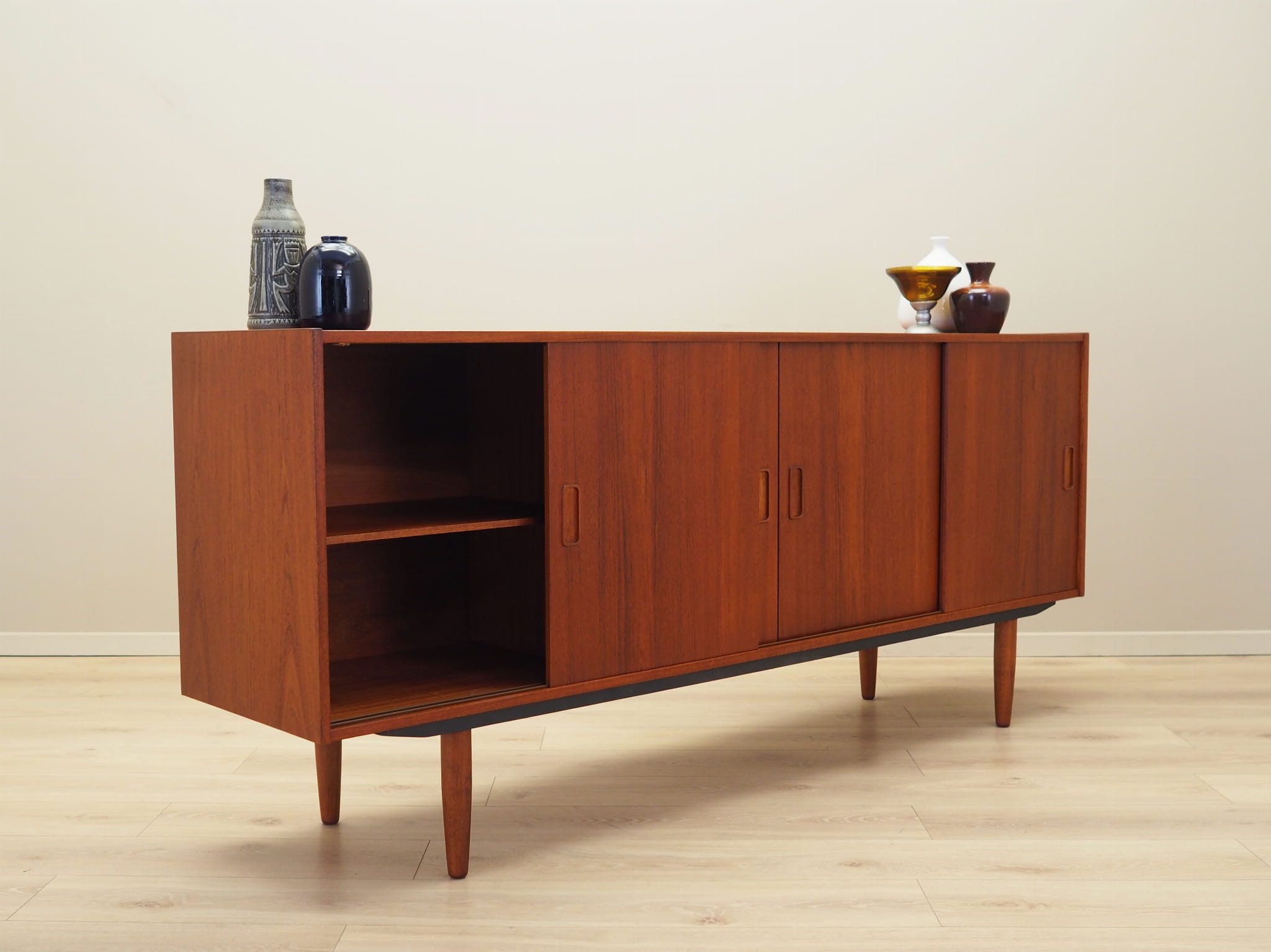 Vintage Sideboard Teakholz Braun 1970er Jahre