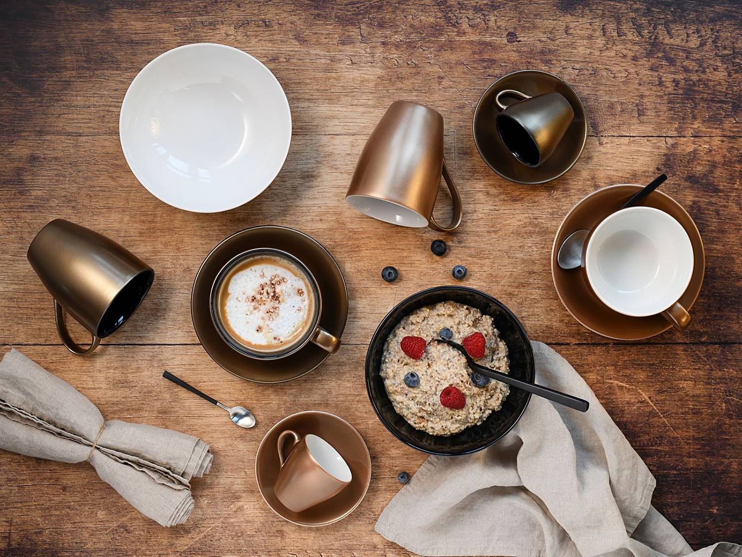 4-Teilig Golden Days Cappuccinotassen Steinzeug Schwarz