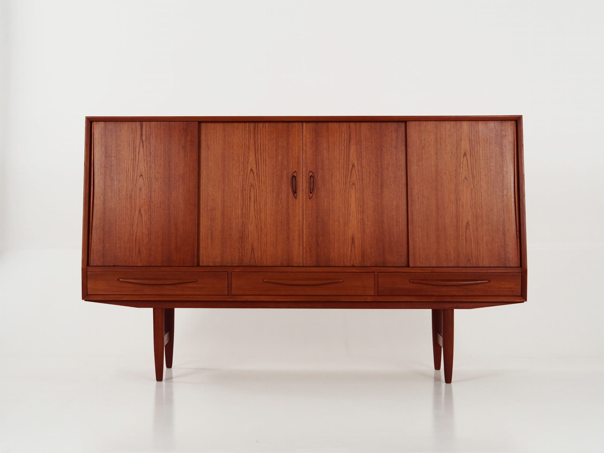 Highboard Teakholz Braun 1970er Jahre