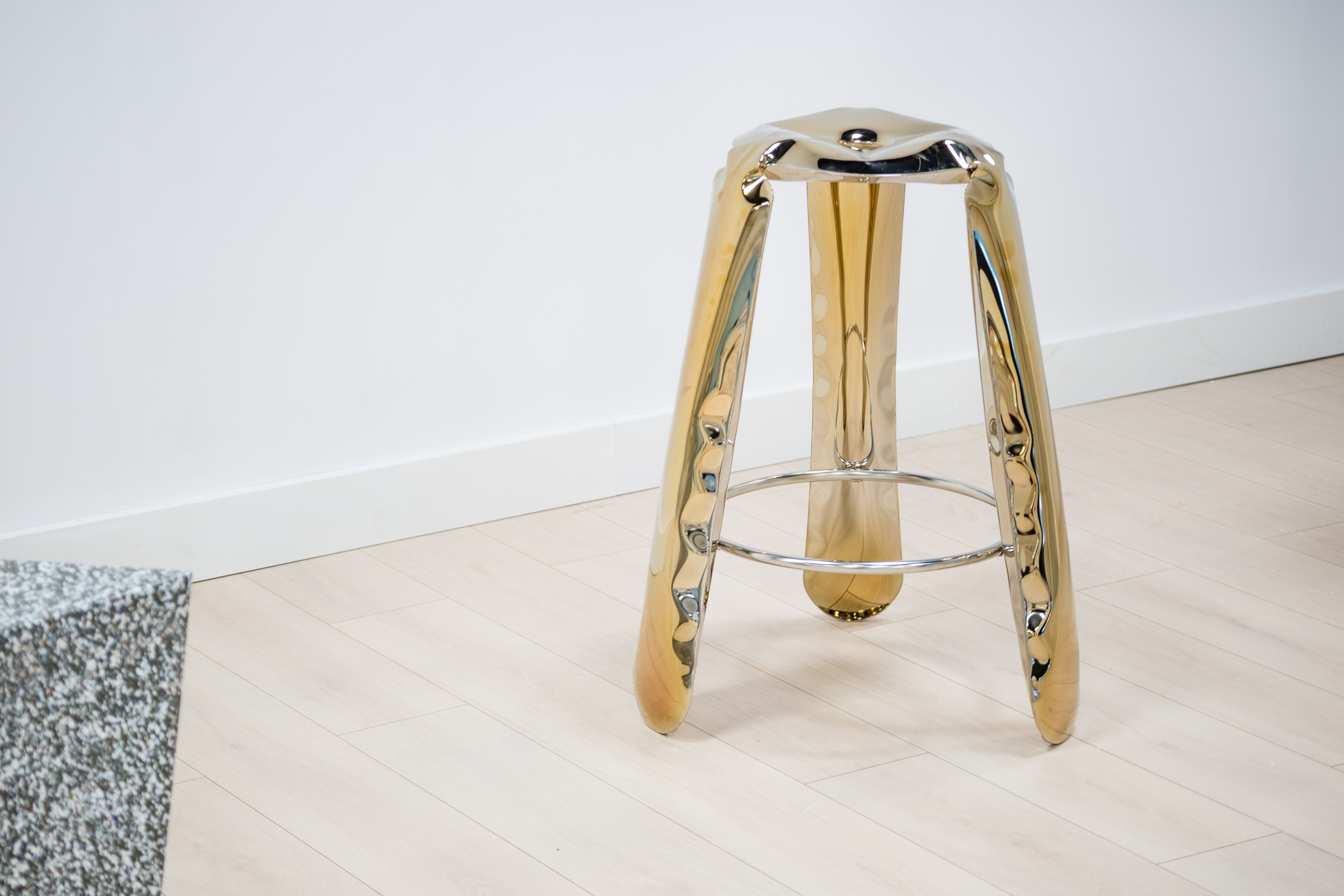 Plopp Bar Stool Stainless Steel Inox Gold Heat