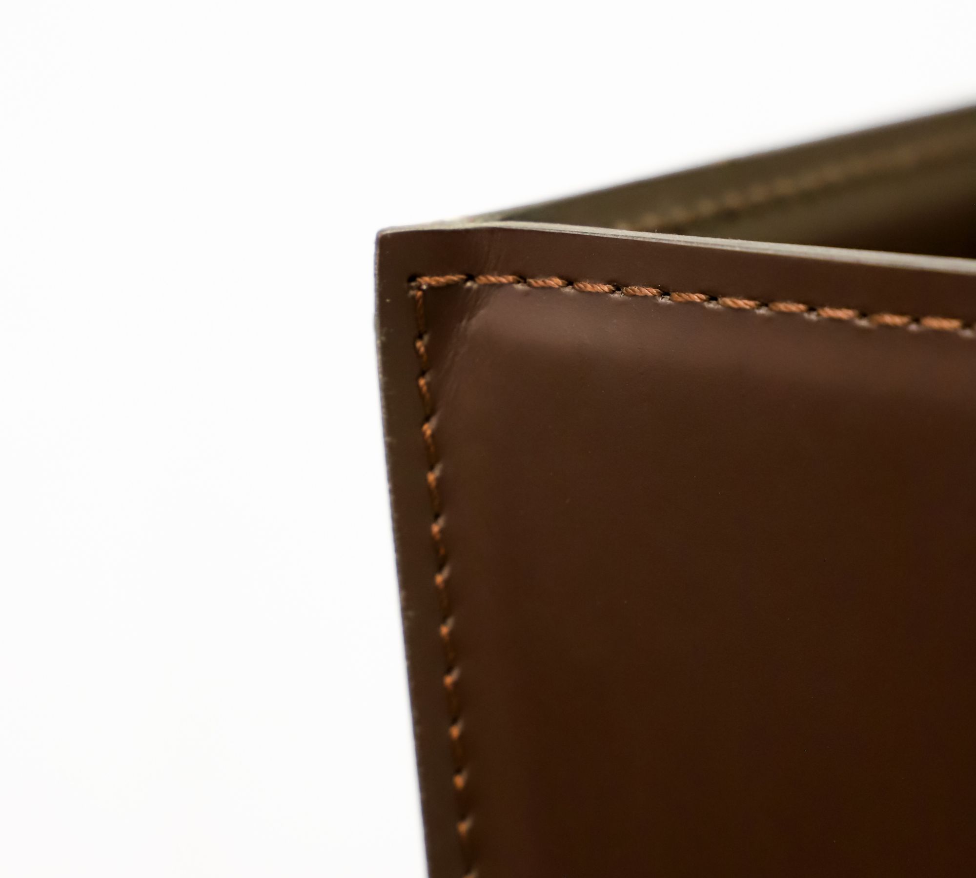 Spice Vase Metal Leather Brown