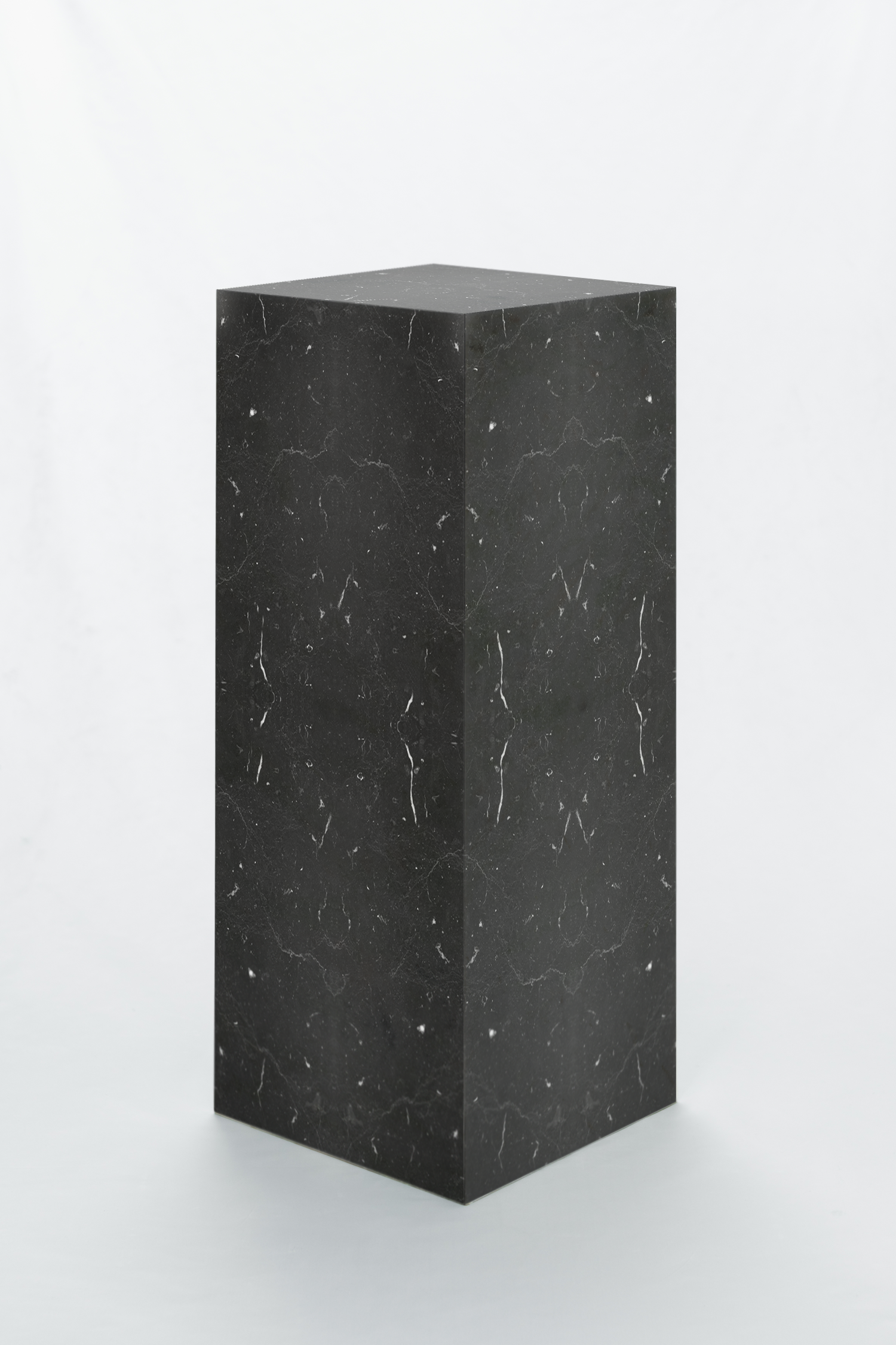 Sockel Marquina-Marmor Schwarz