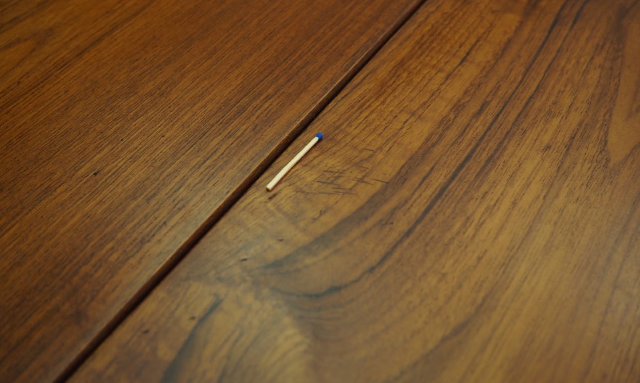Panca vintage in teak marrone anni '70