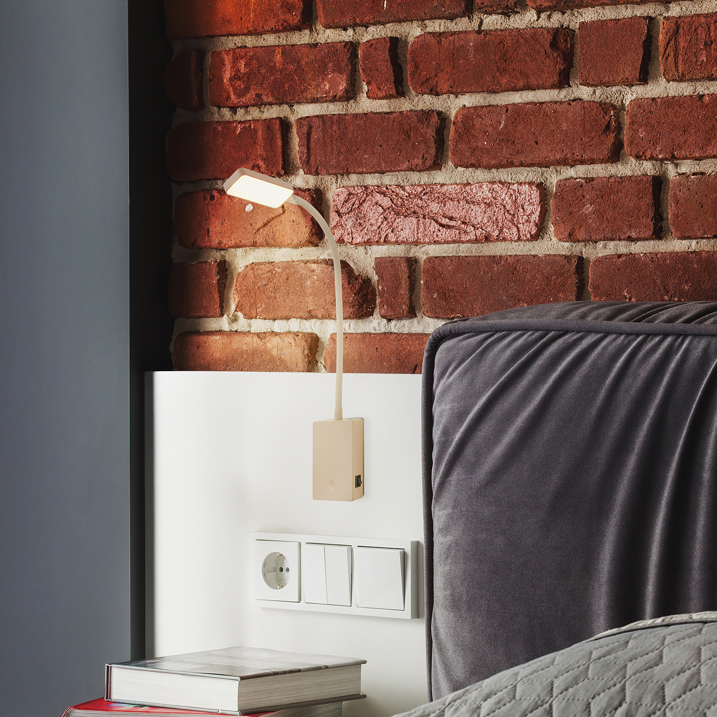 Cielo LED Wandleseleuchte Beige