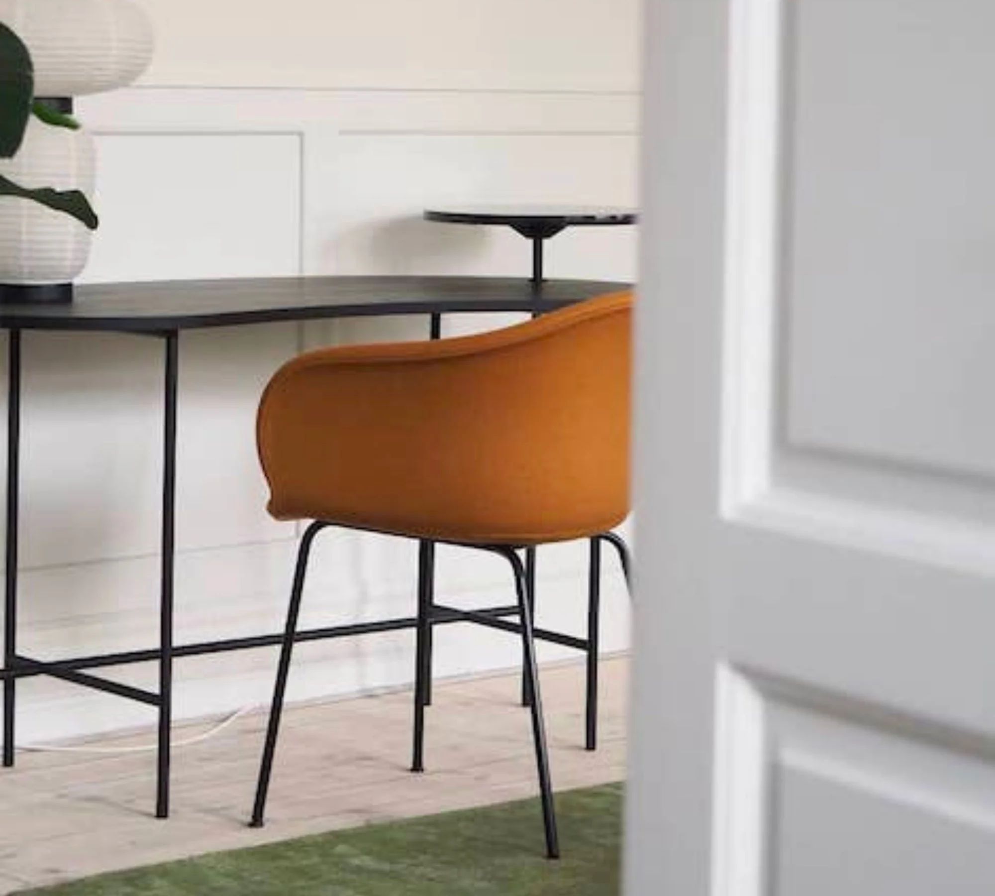 Elefy JH29 Armchair Leather Steel Black