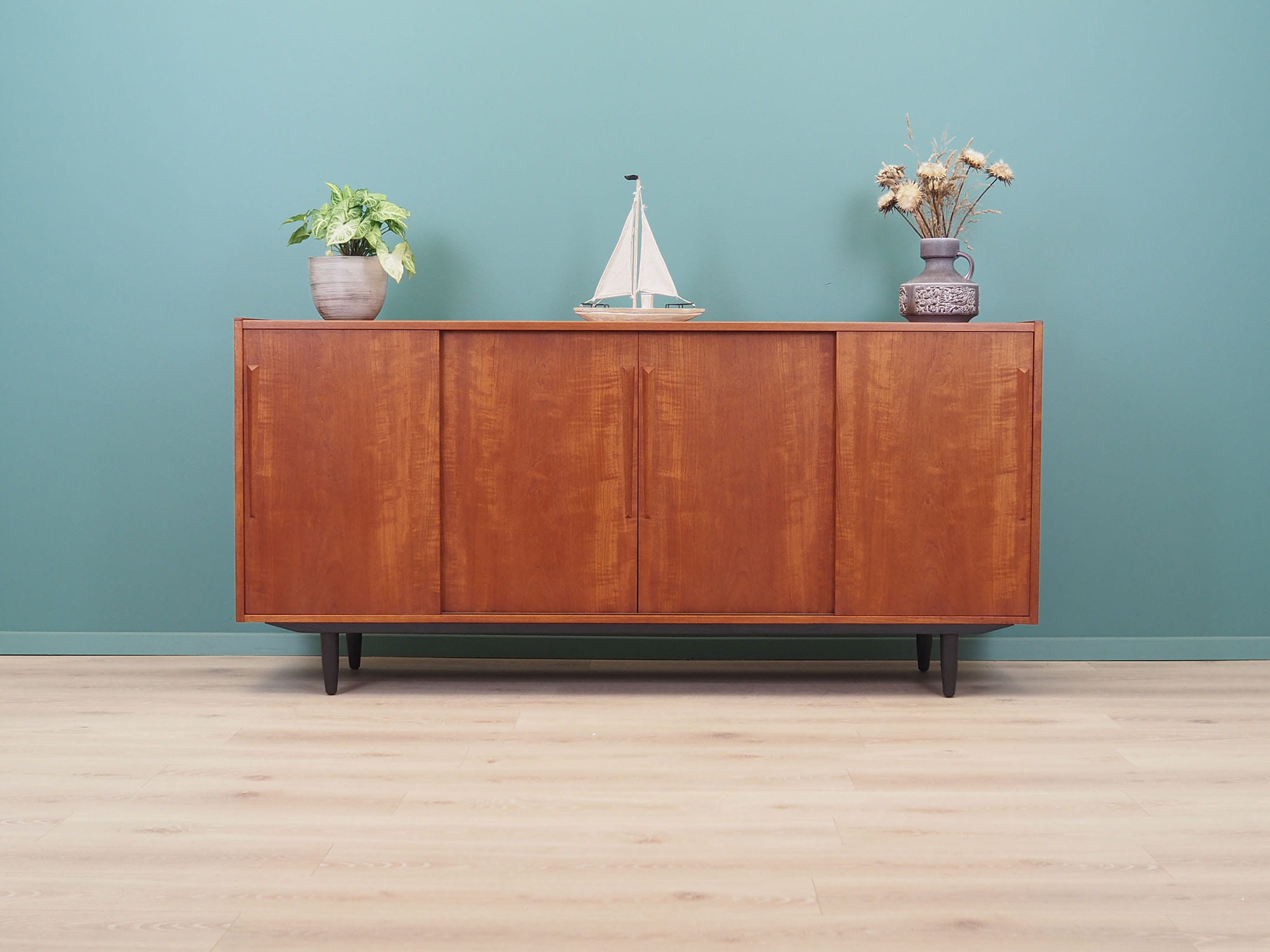 Vintage Sideboard Teakholz Braun 1960er Jahre