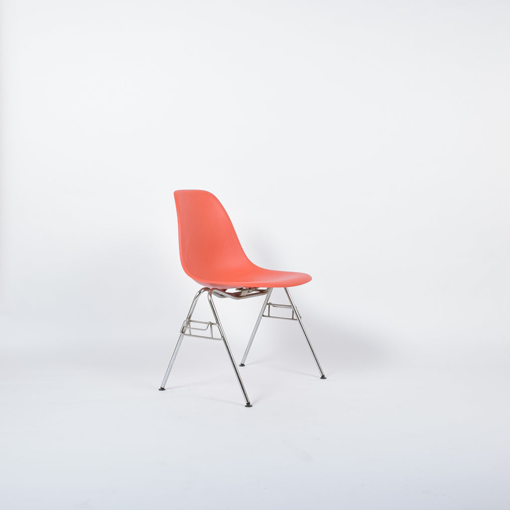 Eames DSS Plastic Side Chair Poppy Red