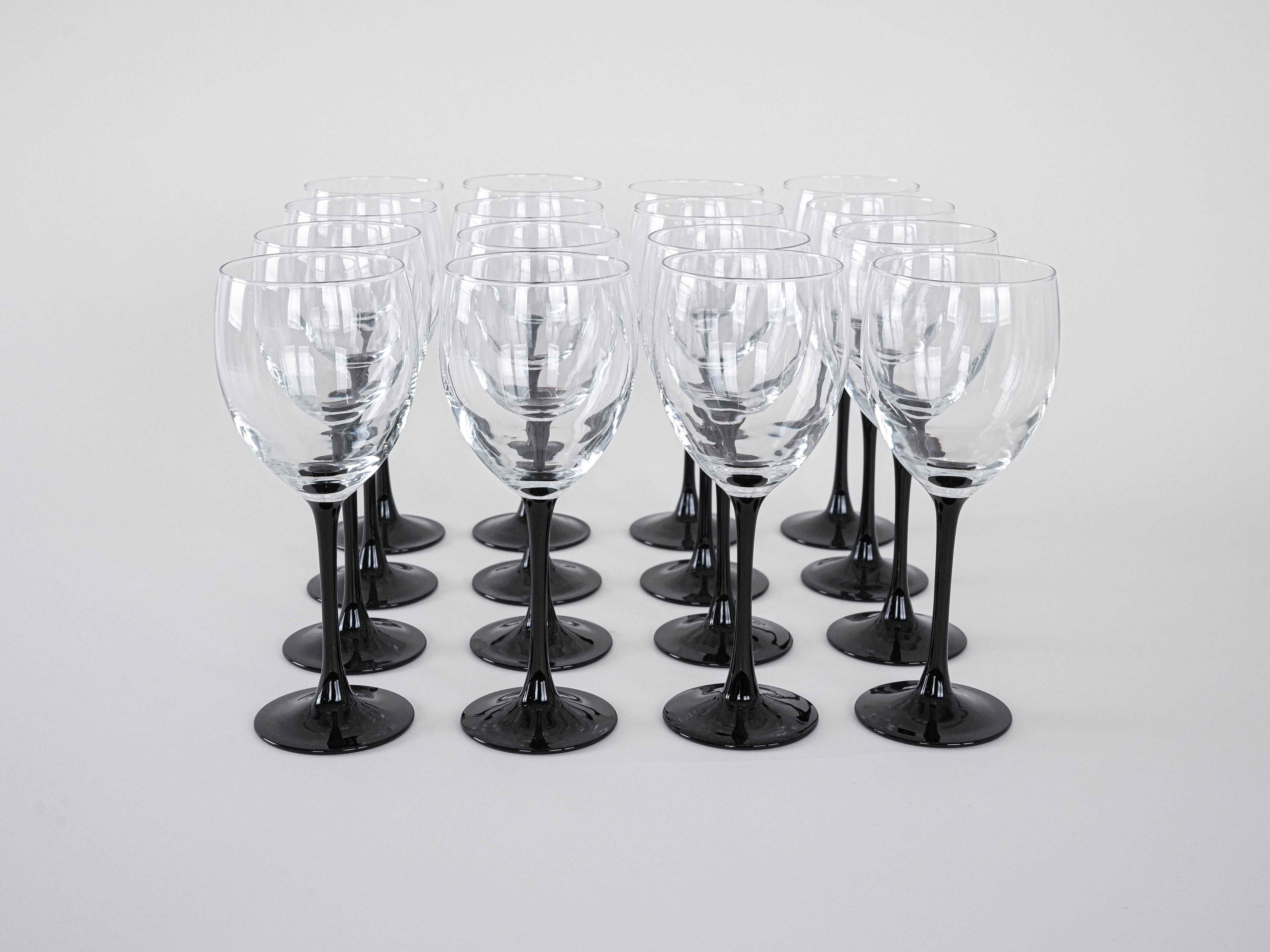 Wine glasses 16x Black