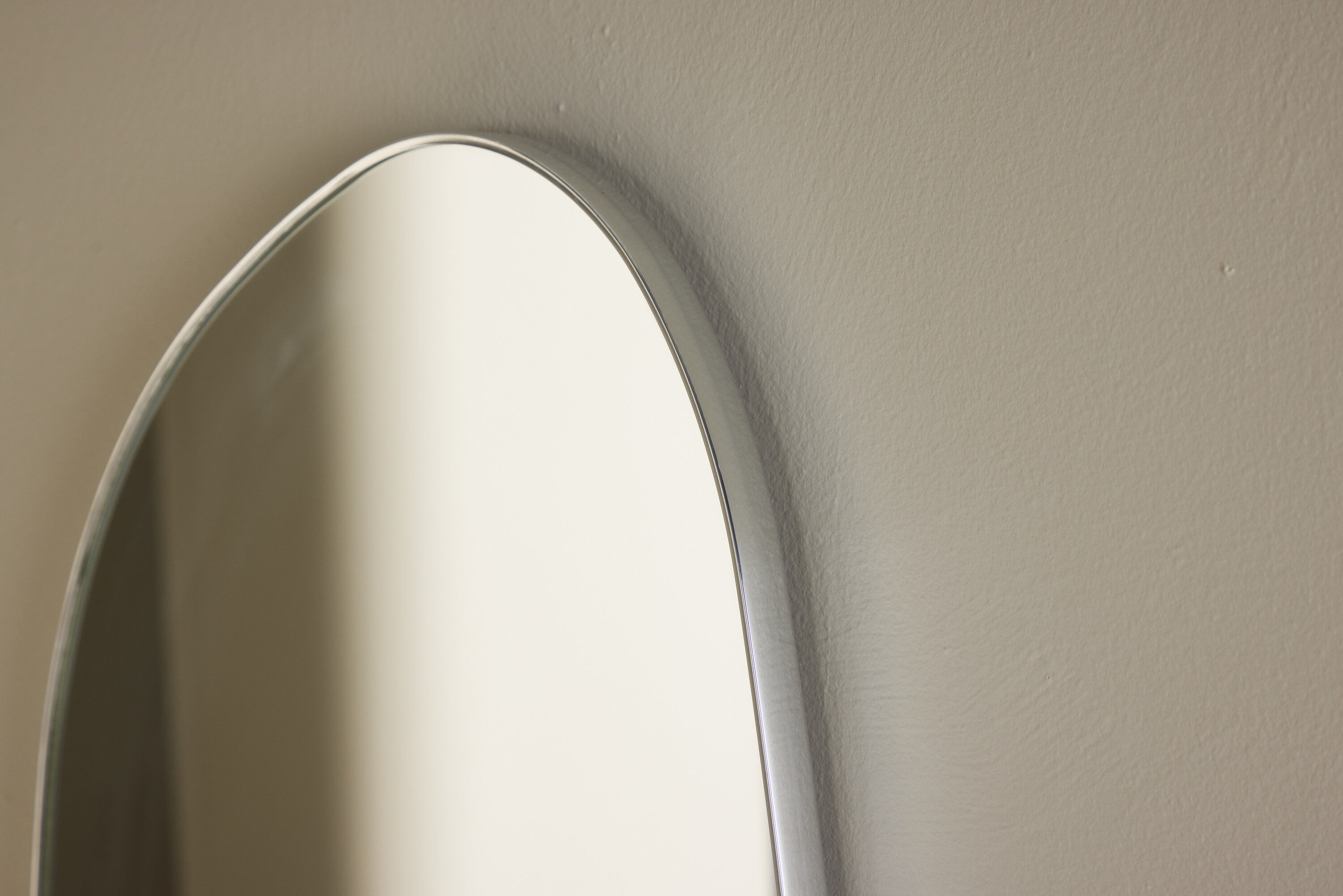 Askersund Spiegel 65x40 Aluminium-Rahmen Glas Silber